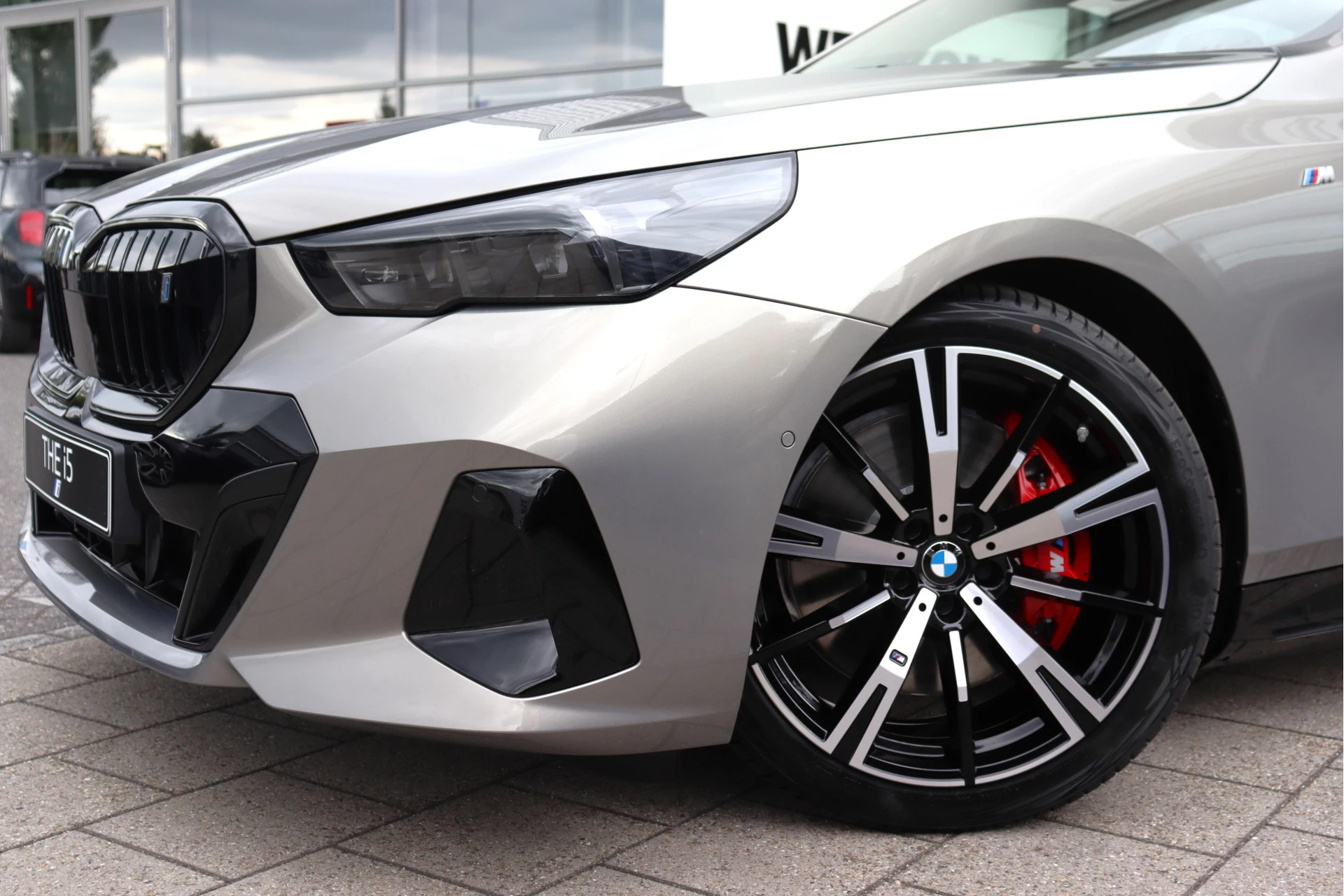Hoofdafbeelding BMW i5