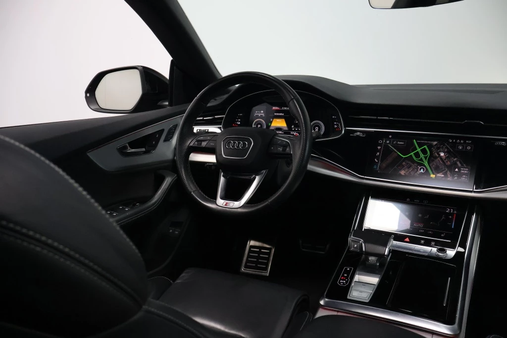 Hoofdafbeelding Audi Q8