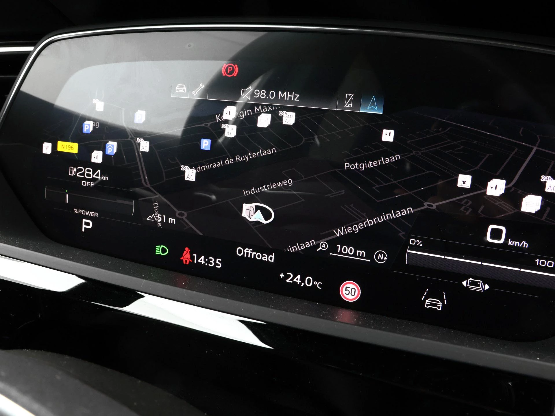 Hoofdafbeelding Audi e-tron