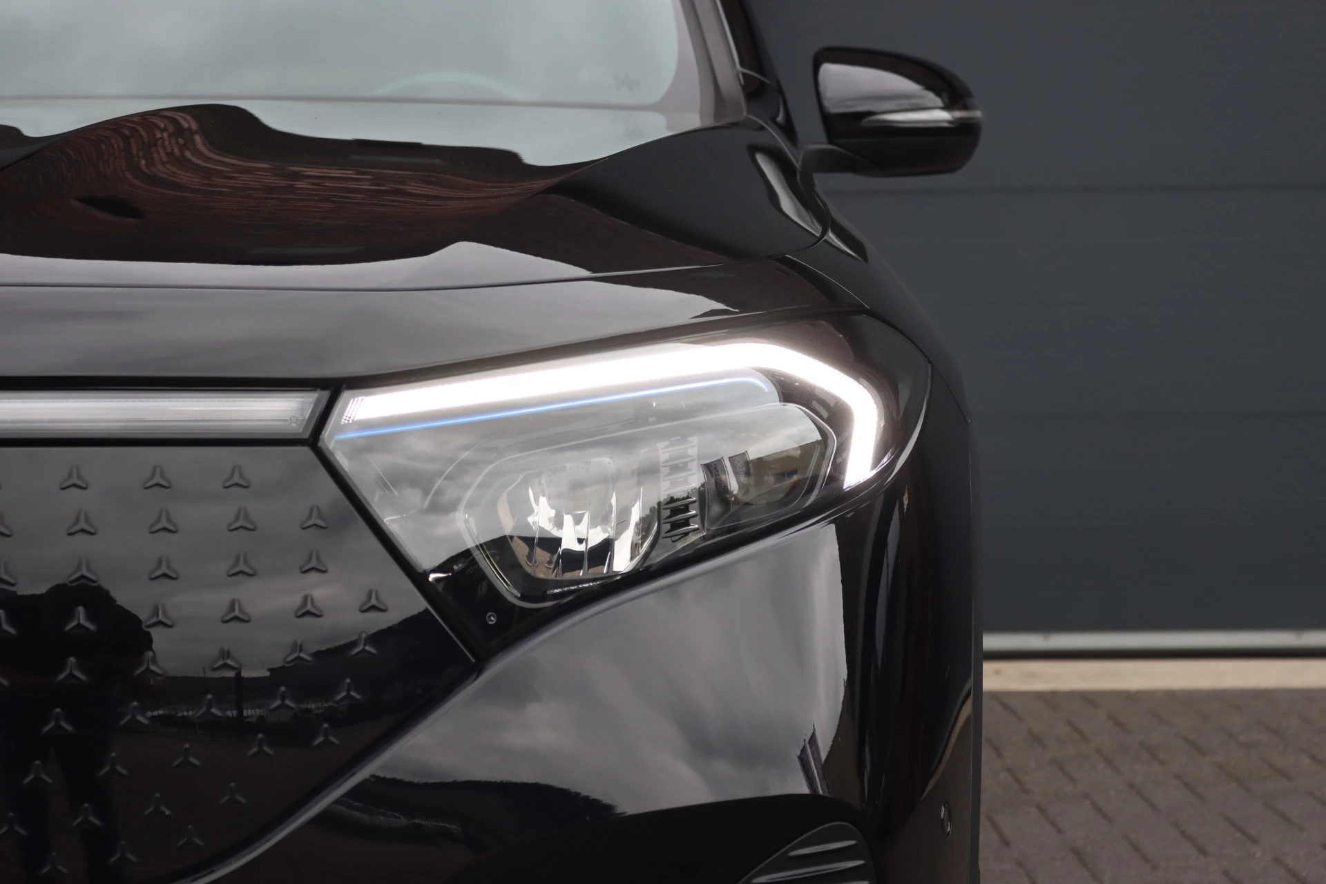 Hoofdafbeelding Mercedes-Benz EQB