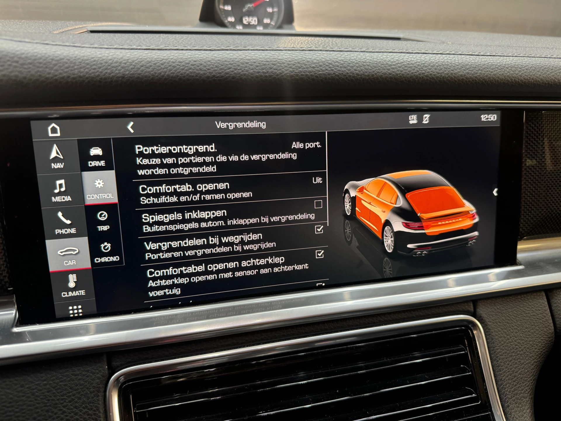 Hoofdafbeelding Porsche Panamera