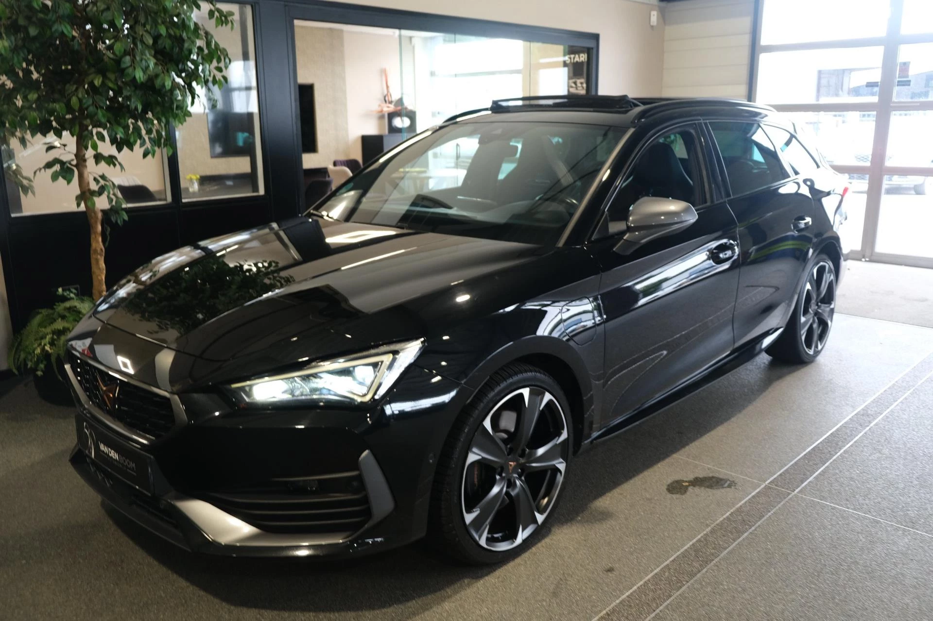 Hoofdafbeelding CUPRA Leon Sportstourer