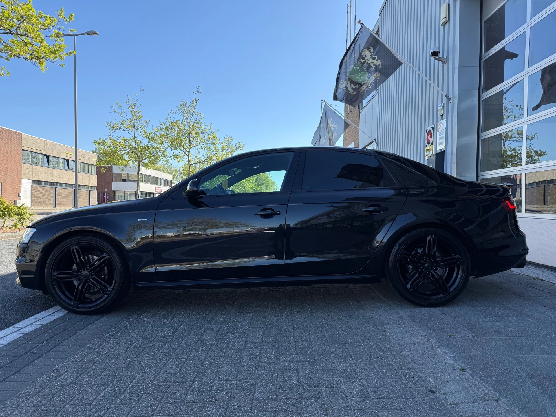 Hoofdafbeelding Audi A4