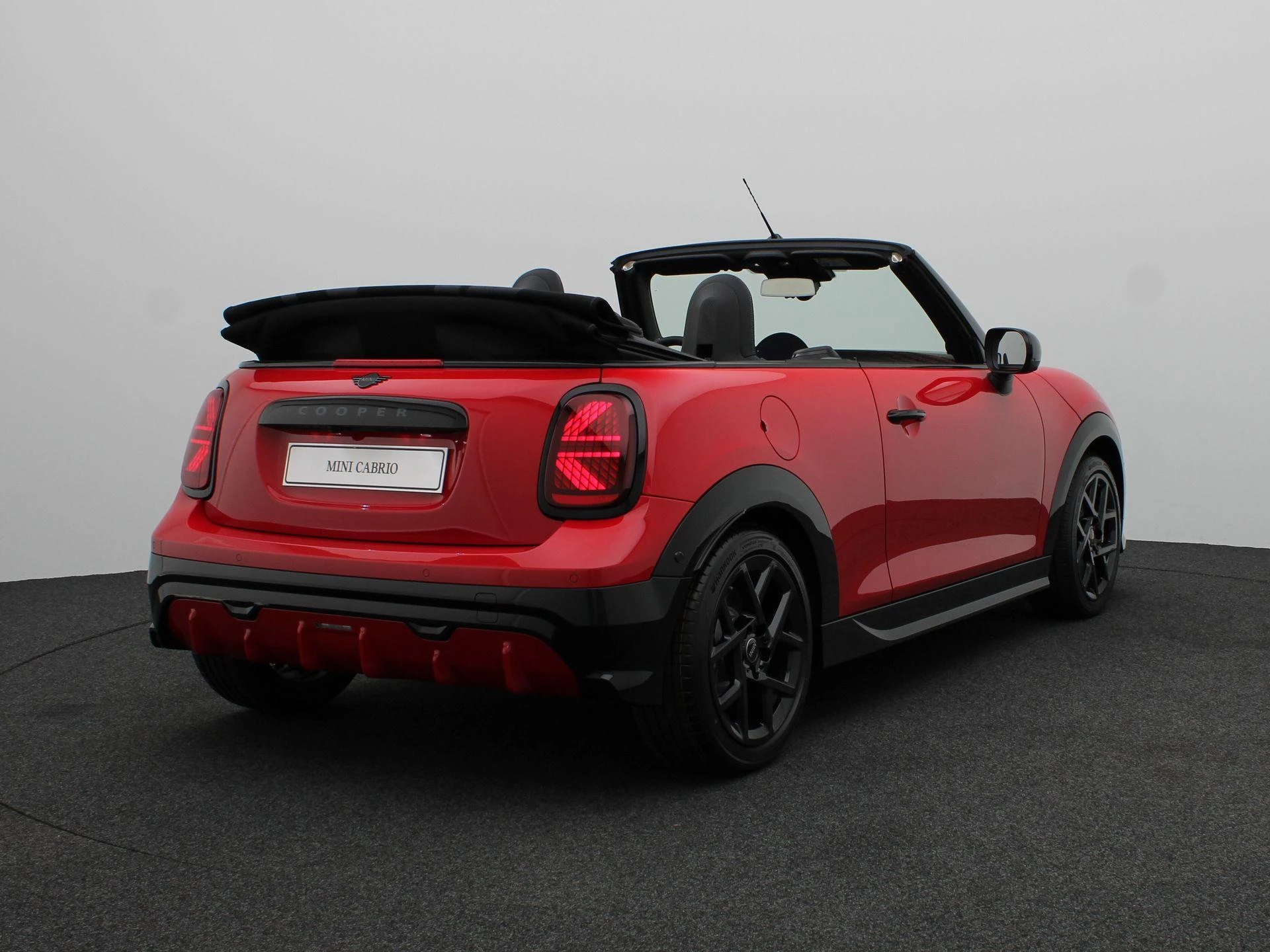 Hoofdafbeelding MINI Cabrio