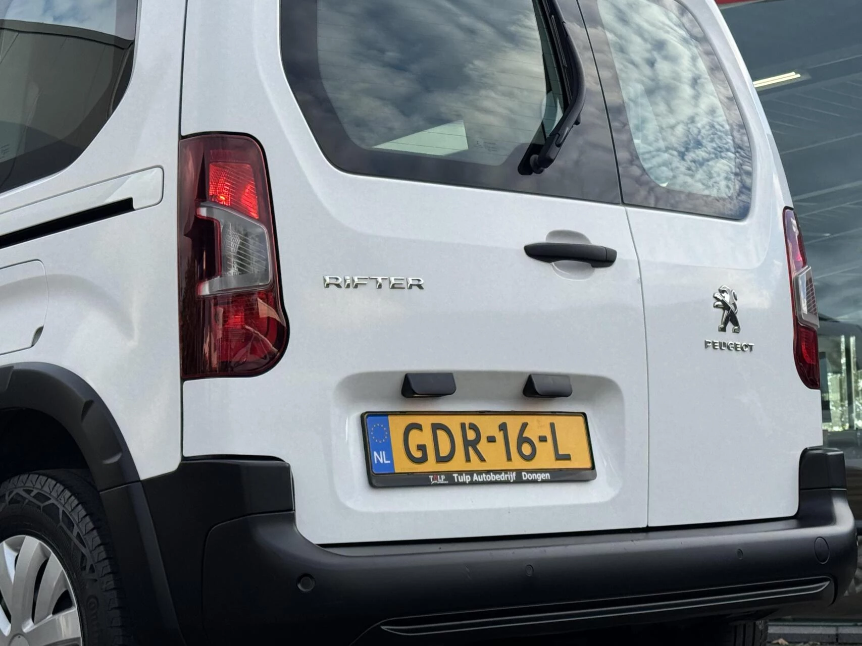 Hoofdafbeelding Peugeot Rifter