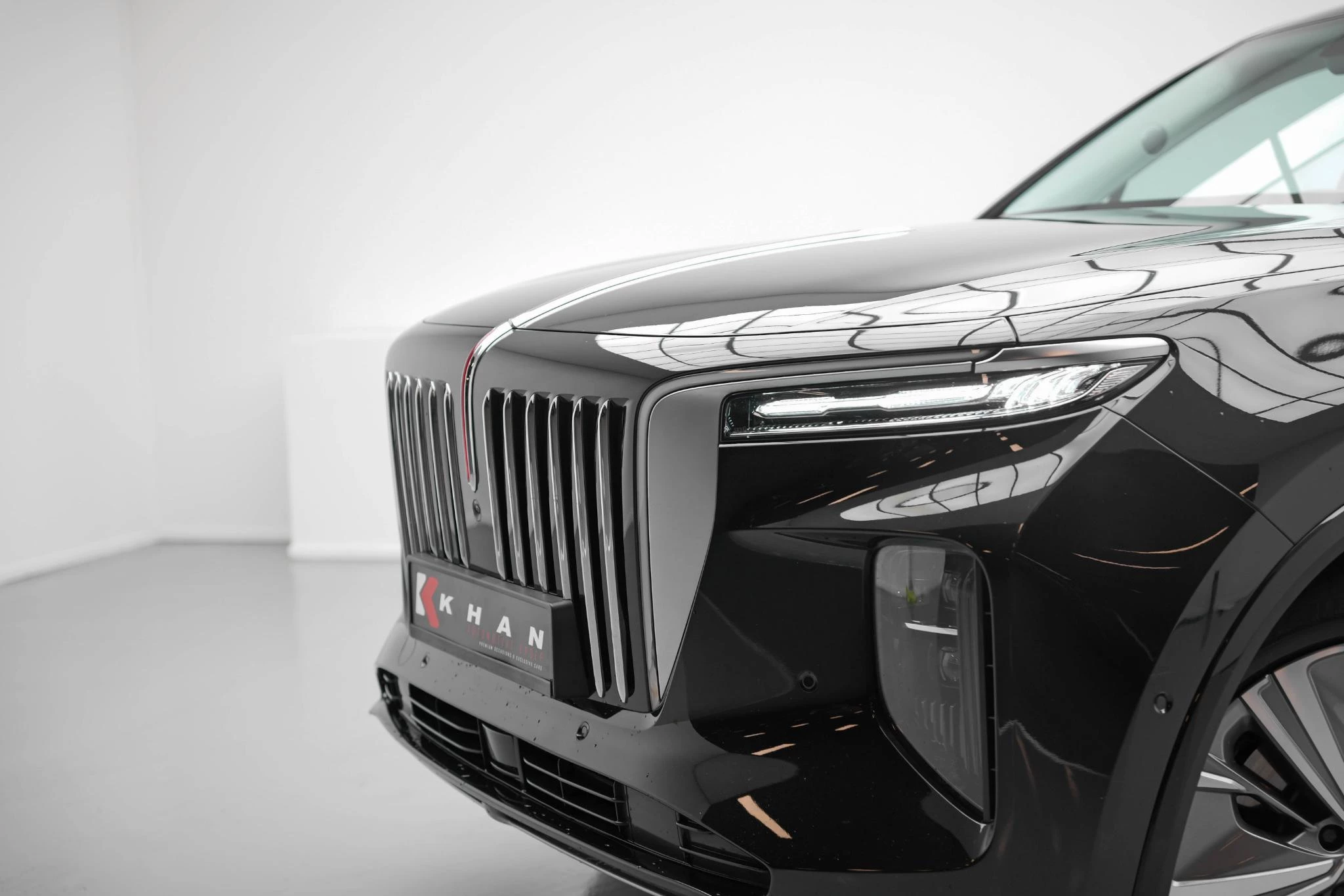 Hoofdafbeelding Hongqi E-HS9