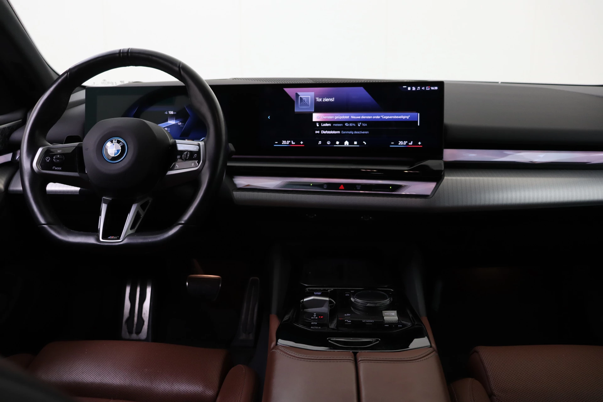 Hoofdafbeelding BMW i5