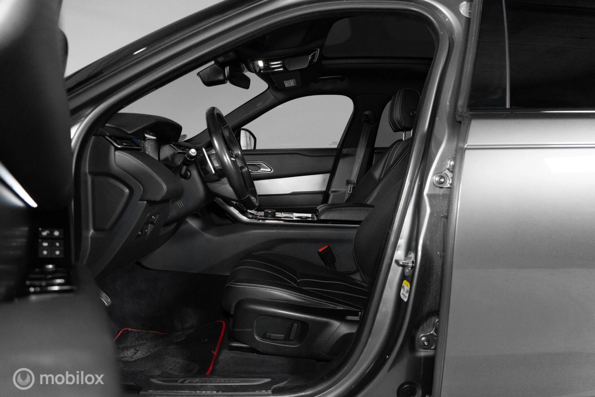 Hoofdafbeelding Land Rover Range Rover Velar