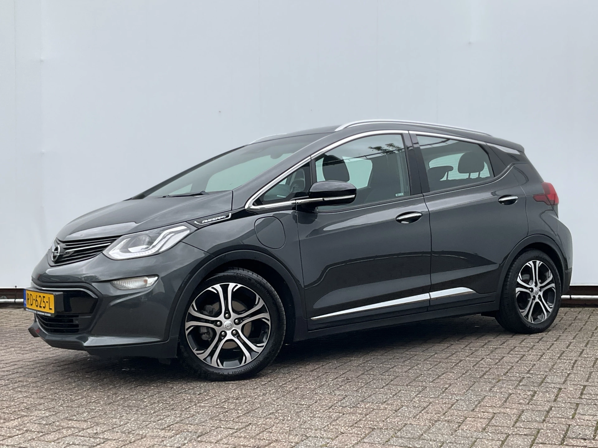 Hoofdafbeelding Opel Ampera-e
