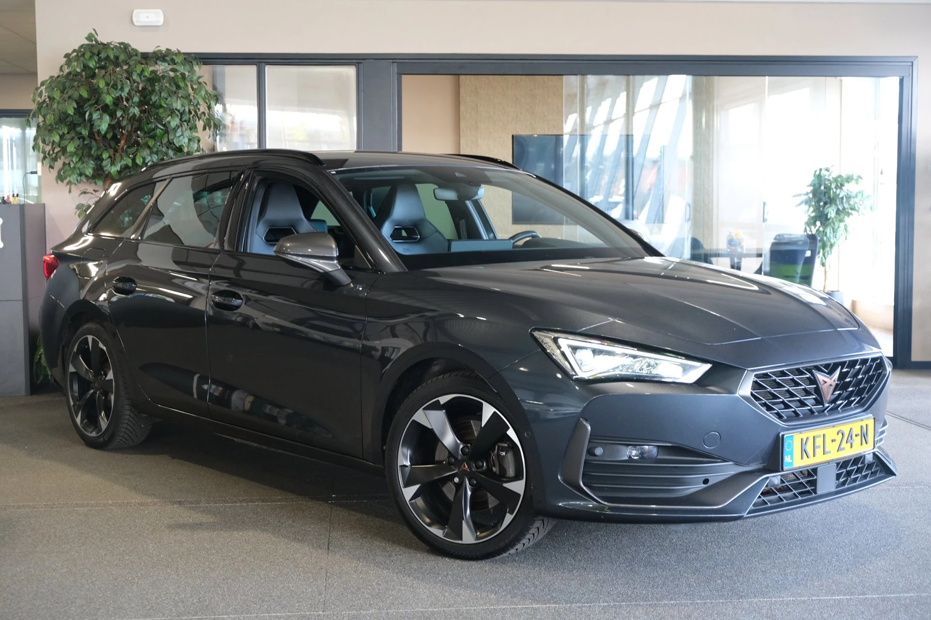 Hoofdafbeelding CUPRA Leon Sportstourer