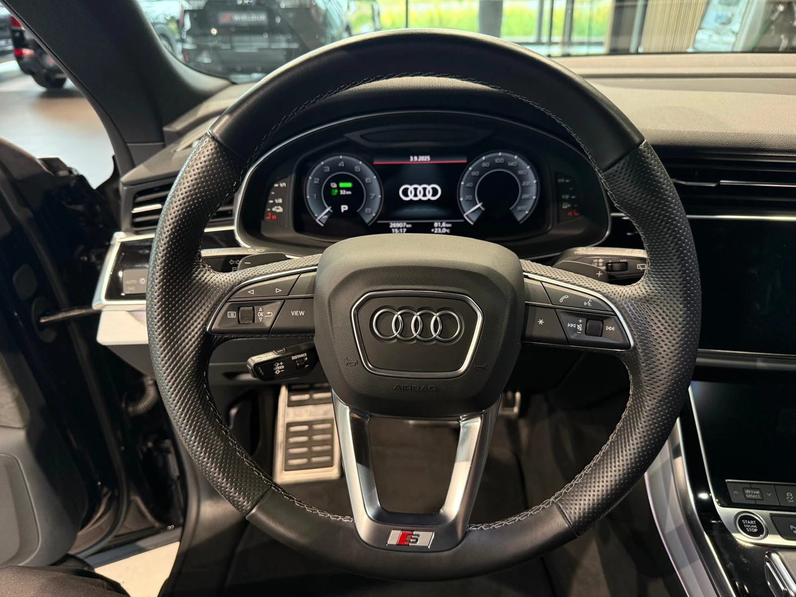 Hoofdafbeelding Audi Q8