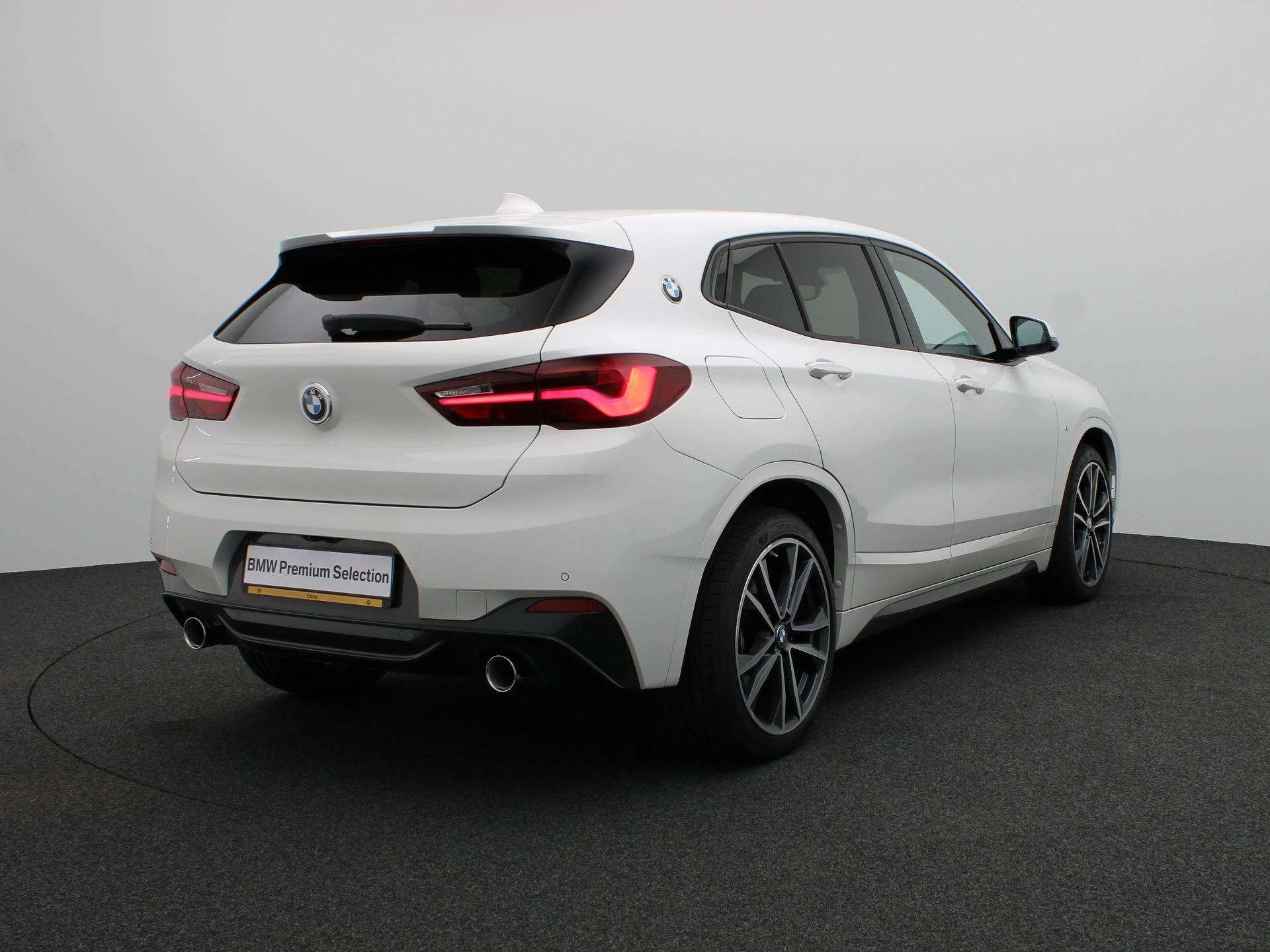 Hoofdafbeelding BMW X2