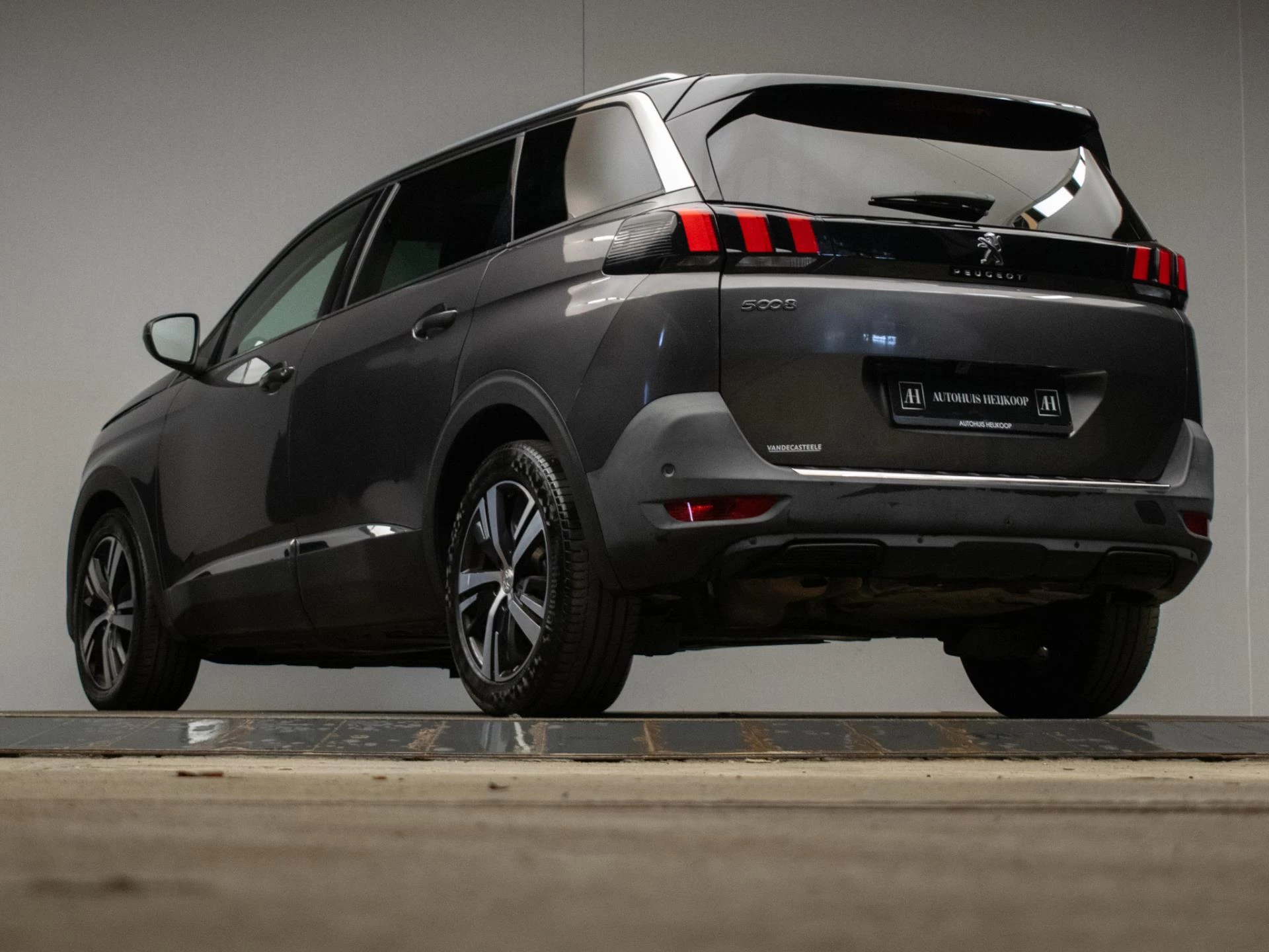 Hoofdafbeelding Peugeot 5008