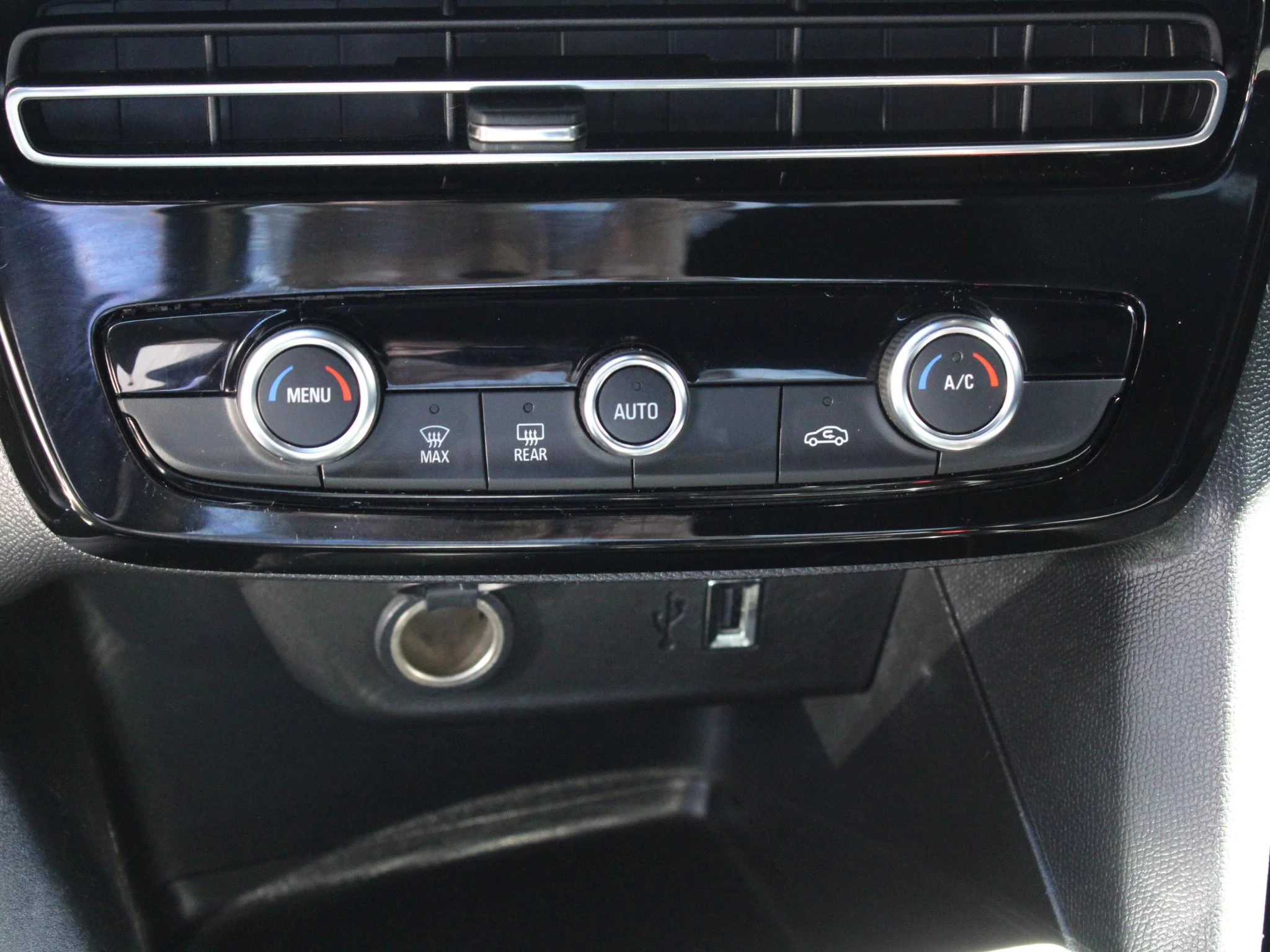Hoofdafbeelding Opel Mokka-e