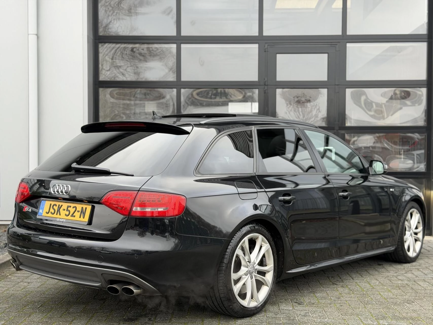 Hoofdafbeelding Audi S4