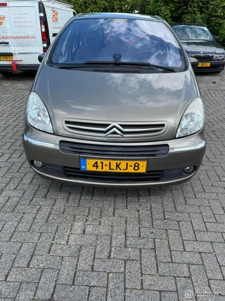 Hoofdafbeelding Citroën Xsara Picasso Citroen Xsara Picasso 1.6i-16V Image