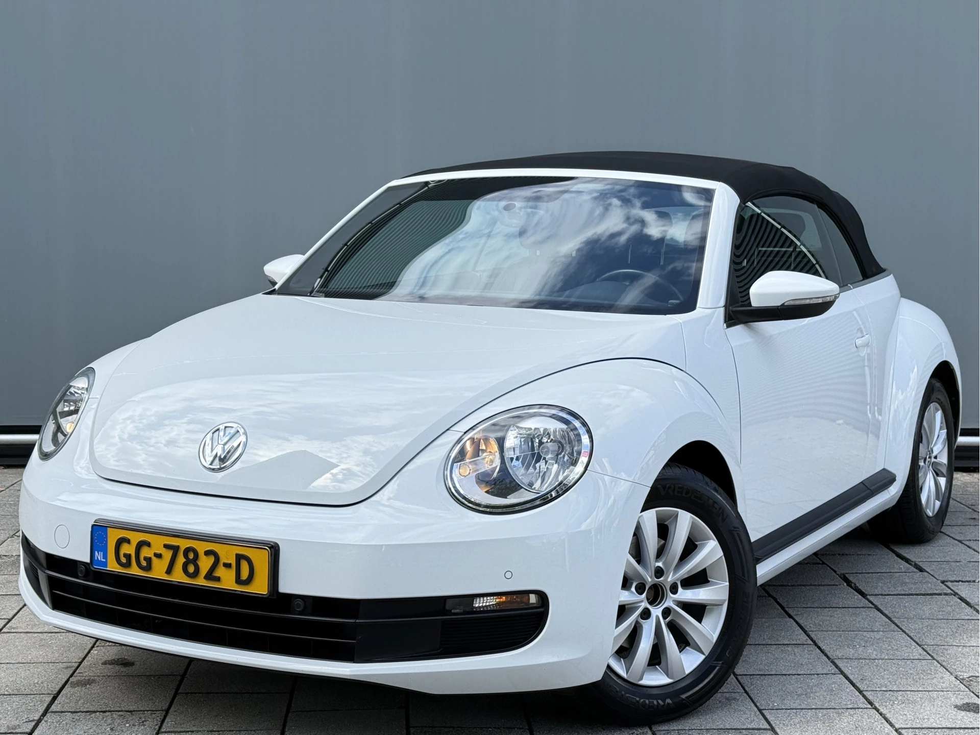 Hoofdafbeelding Volkswagen Beetle