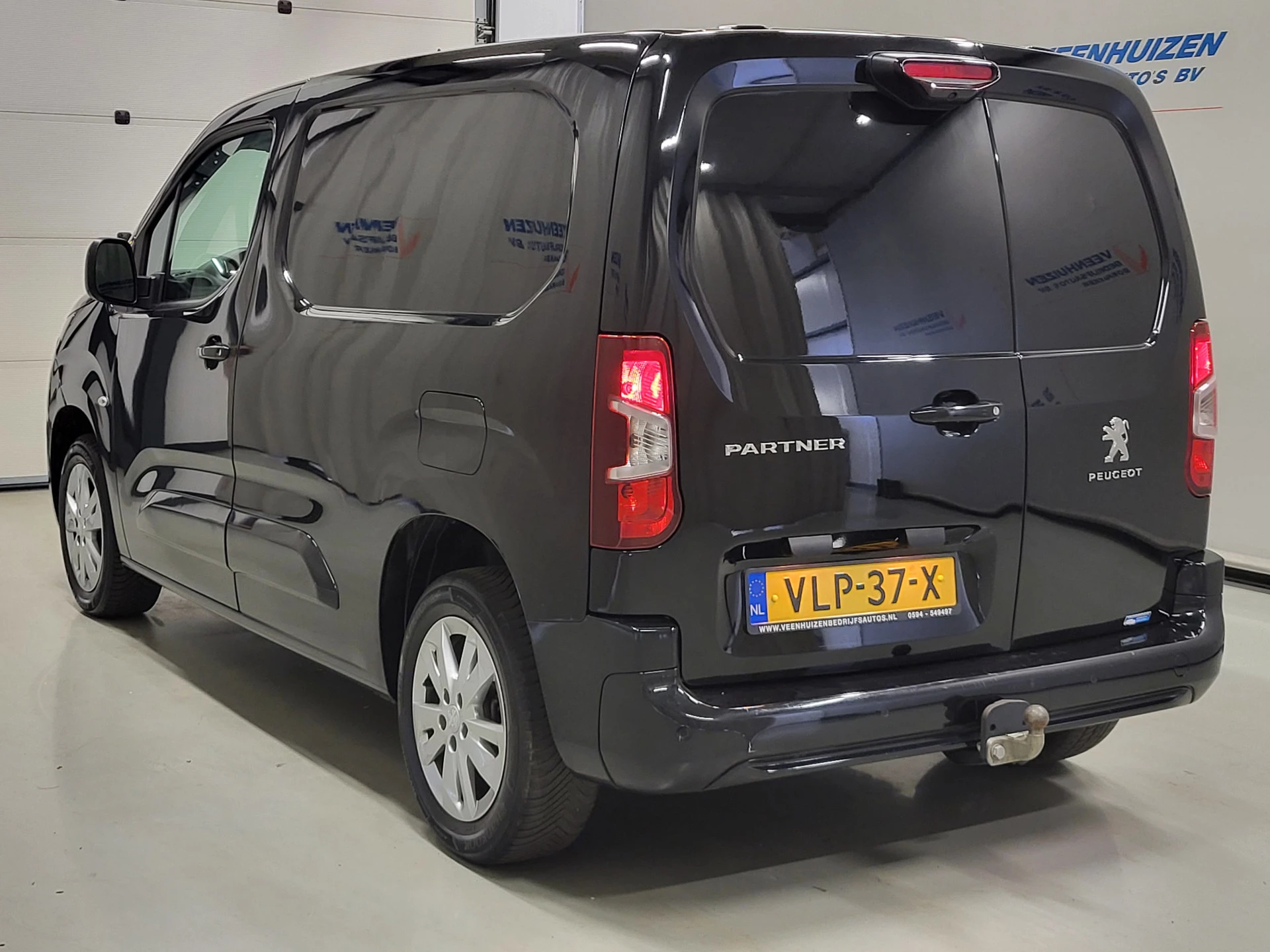 Hoofdafbeelding Peugeot Partner