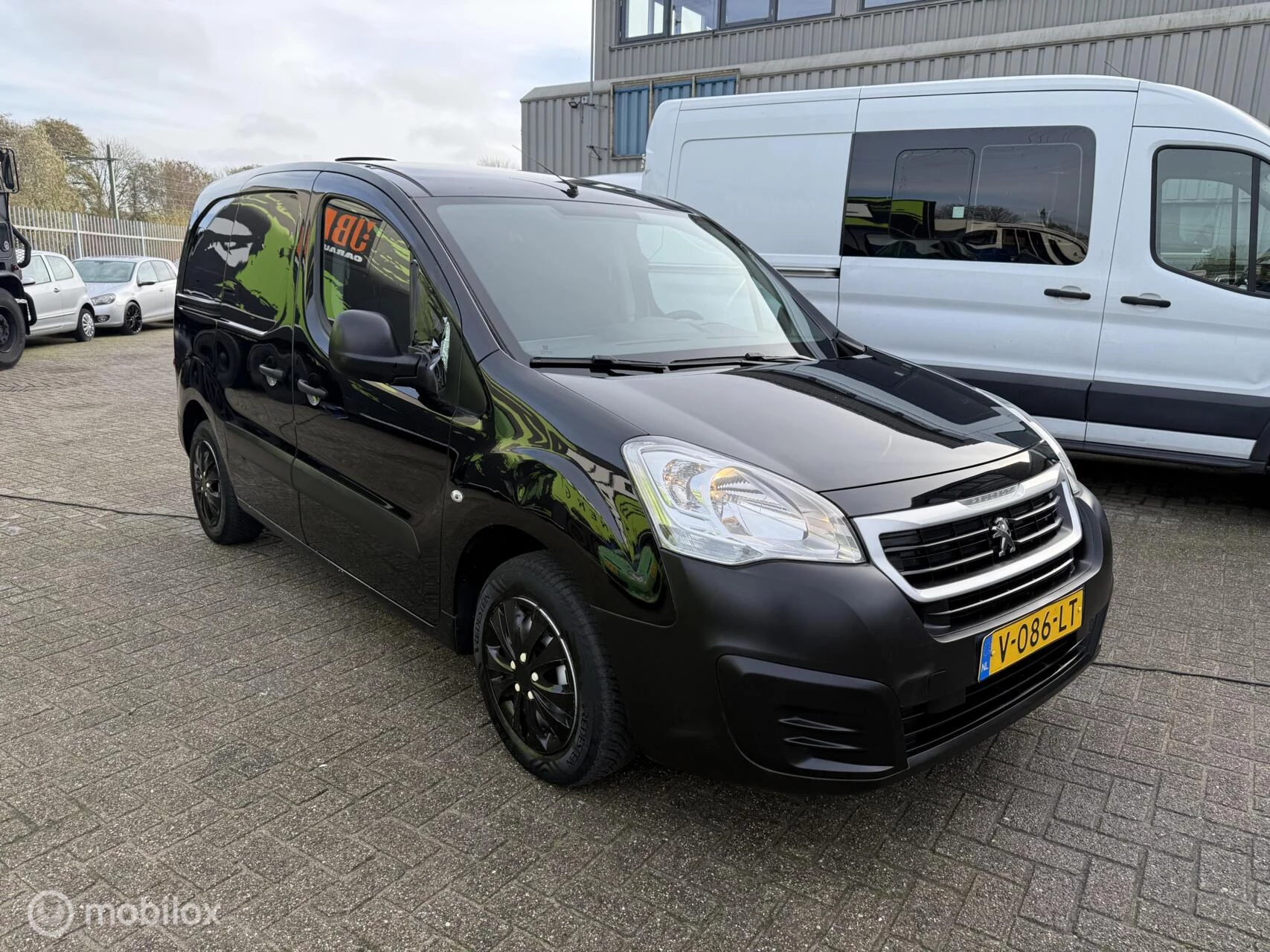 Hoofdafbeelding Peugeot Partner