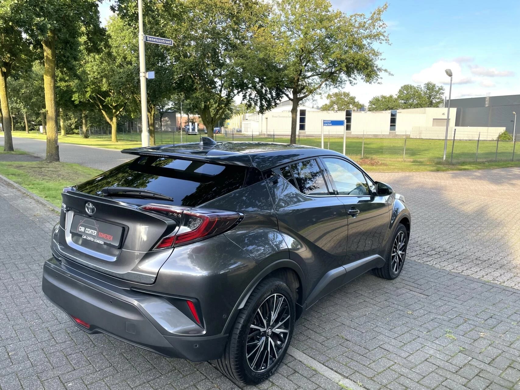 Hoofdafbeelding Toyota C-HR