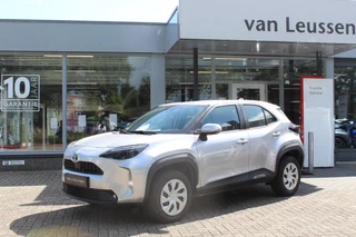 Toyota Yaris Cross 1.5 HYBRID APPLE/ANDROID AD-CRUISE DAB CLIMA CAMERA EL-RAMEN & SPIEGELS