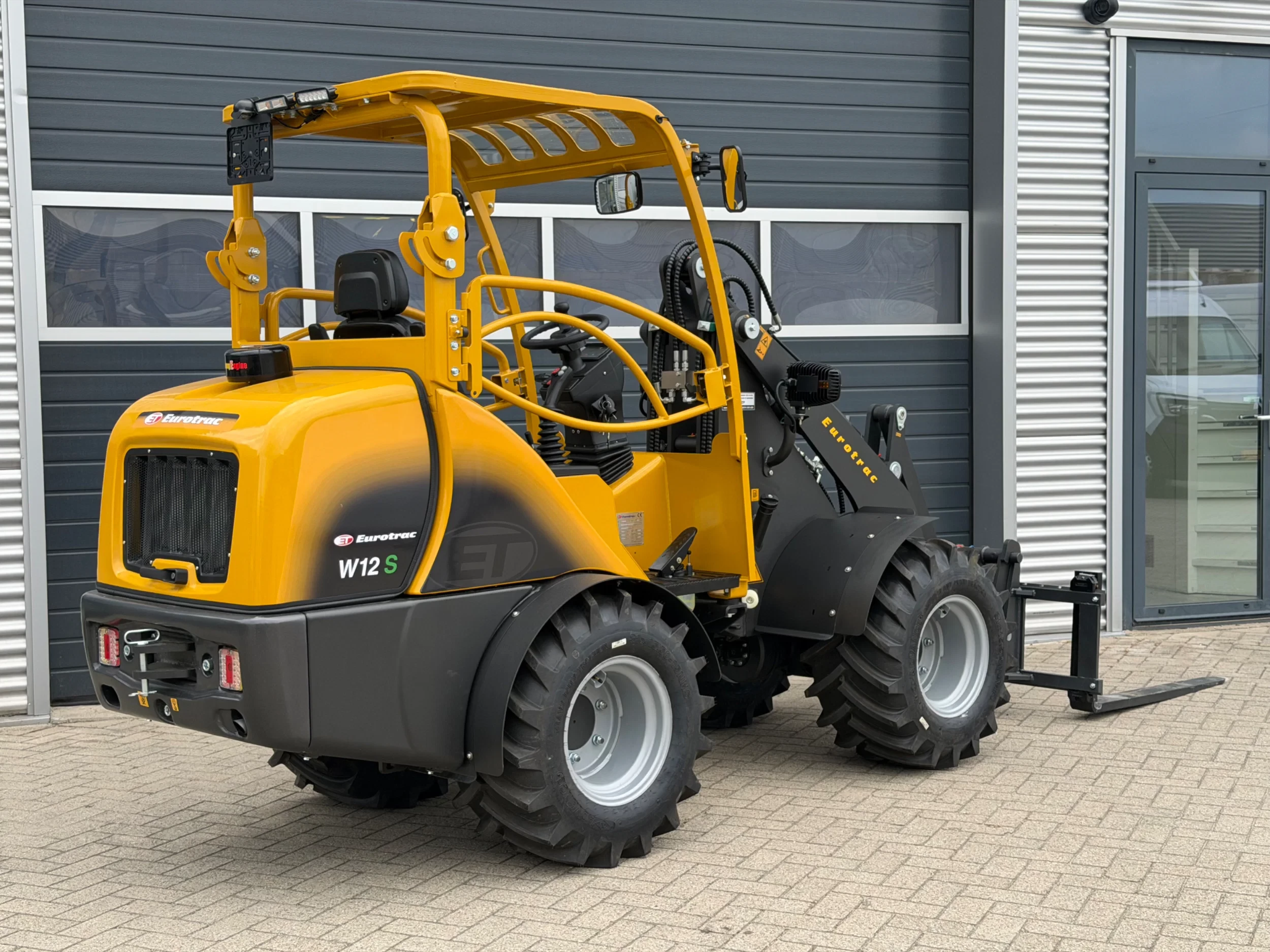 Hoofdafbeelding Eurotrac 