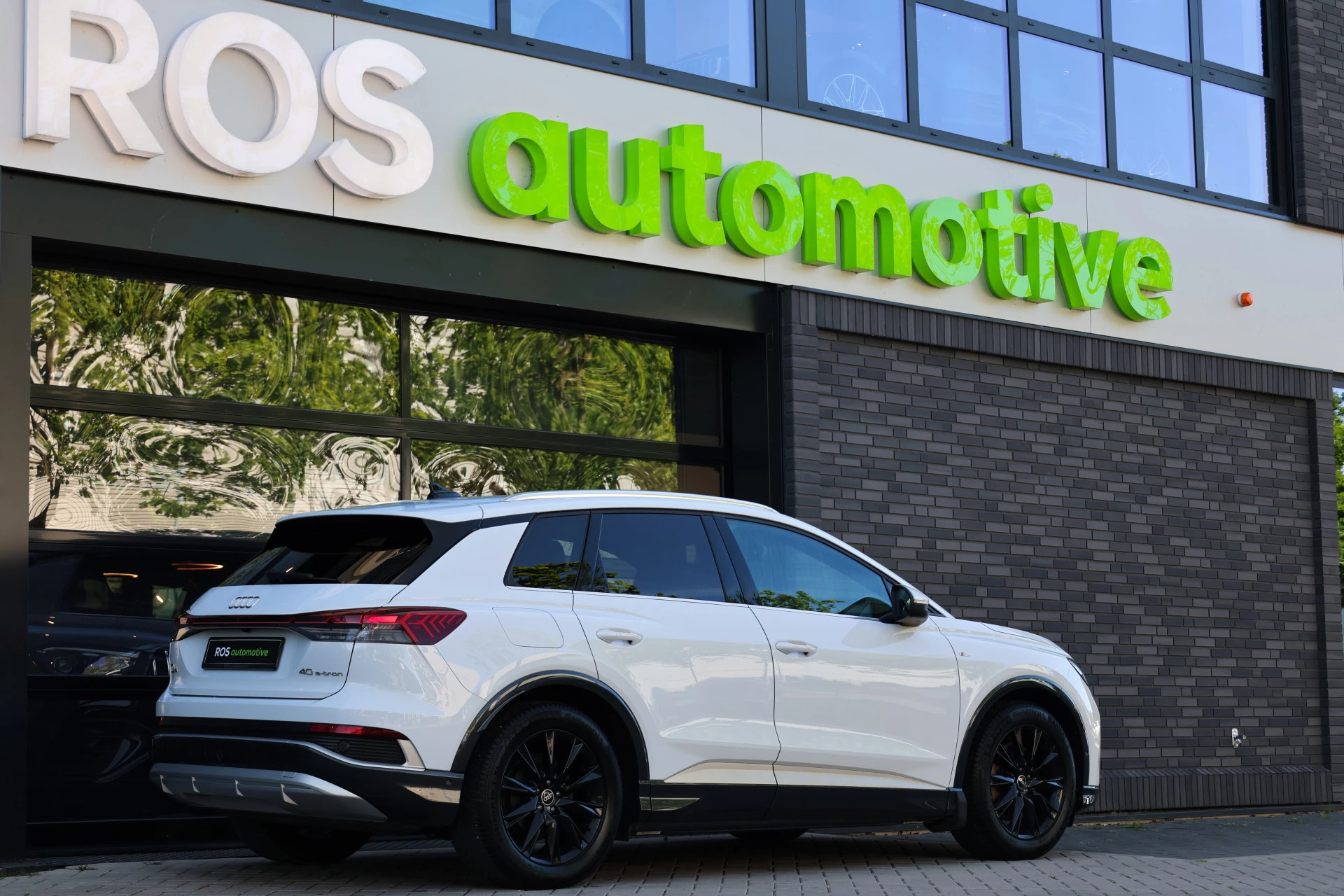 Hoofdafbeelding Audi Q4 e-tron