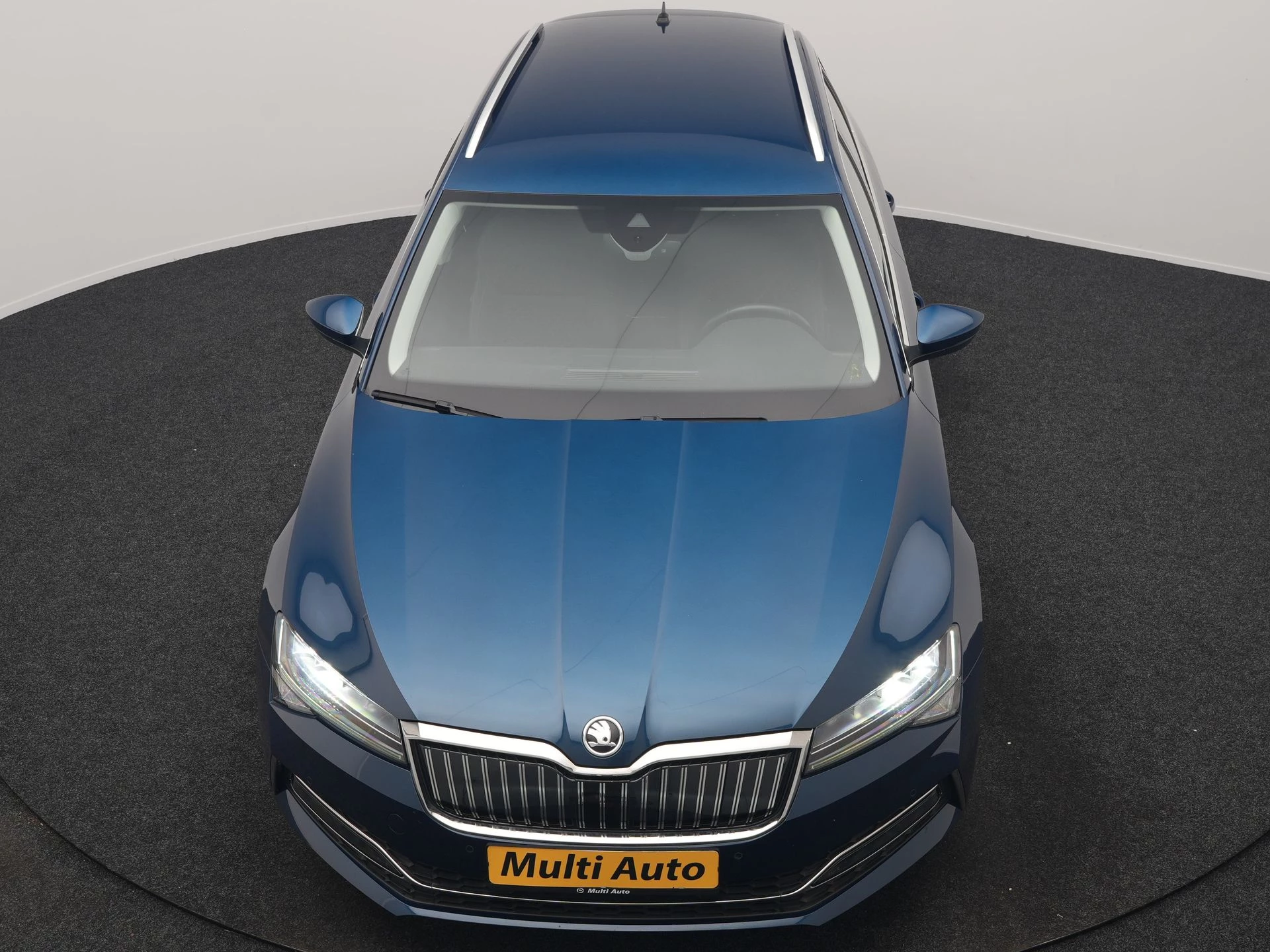Hoofdafbeelding Škoda Superb