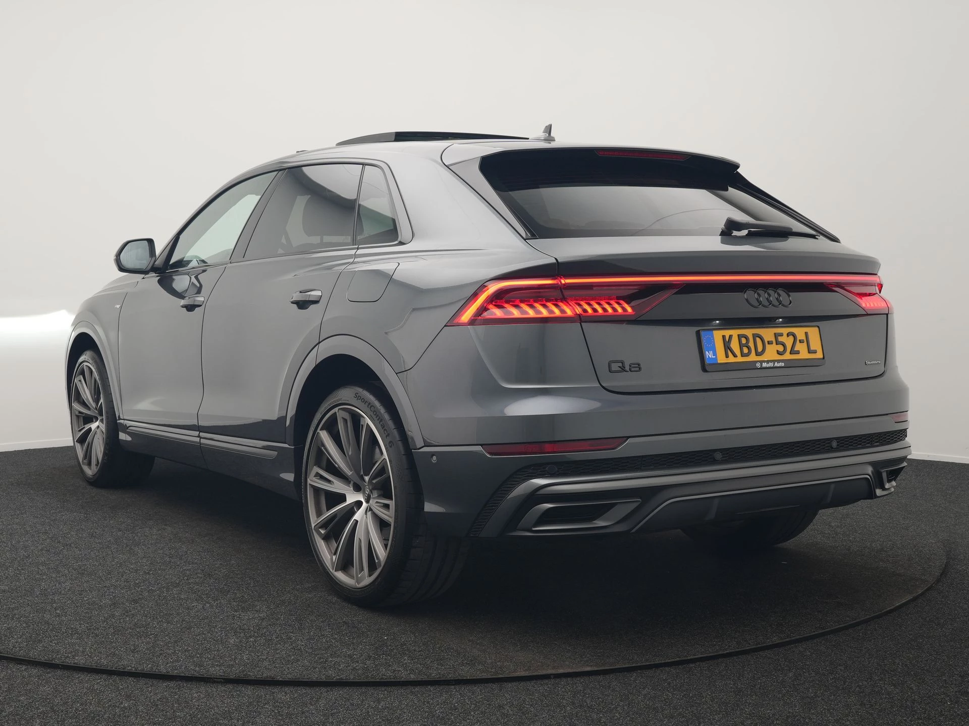 Hoofdafbeelding Audi Q8