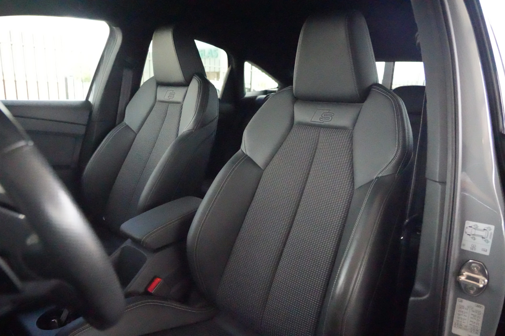 Hoofdafbeelding Audi Q4 Sportback e-tron