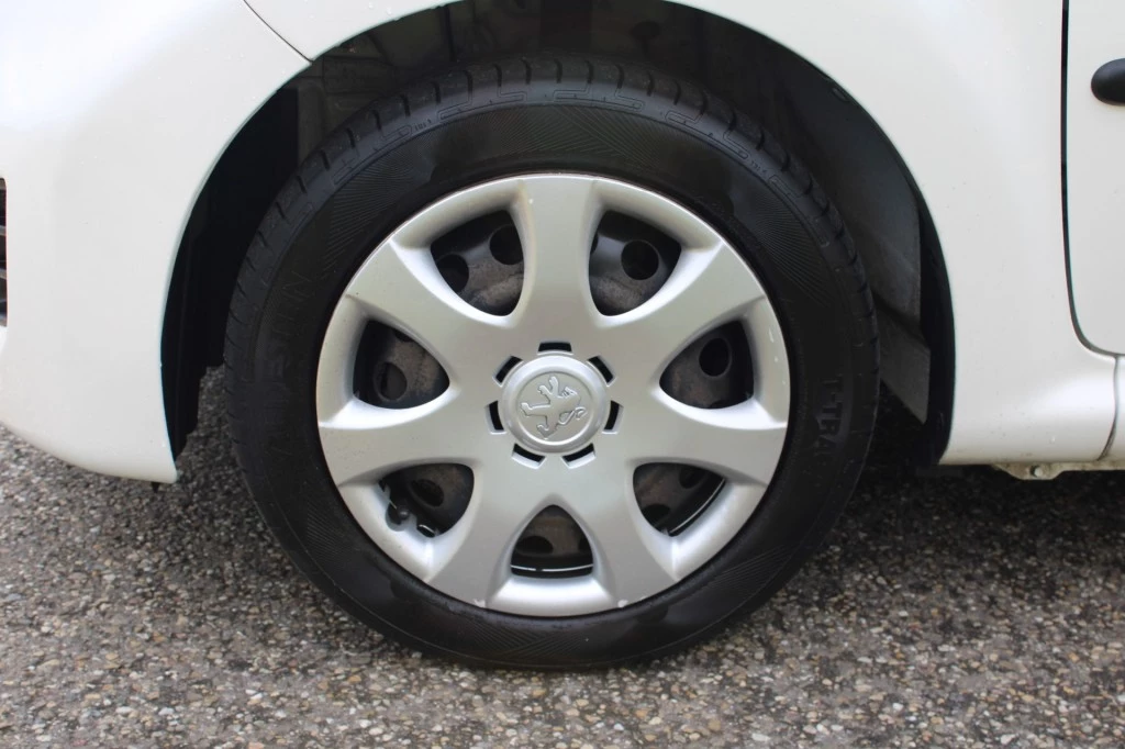 Hoofdafbeelding Peugeot 107