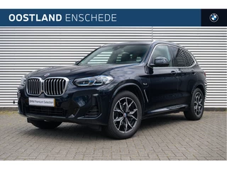 BMW X3 xDrive30e High Executive M Sport Automaat / Trekhaak / Sportstoelen / Laserlight / Parking Assistant Plus / Head-Up / Stuurverwarming / Live Cockpit Professional