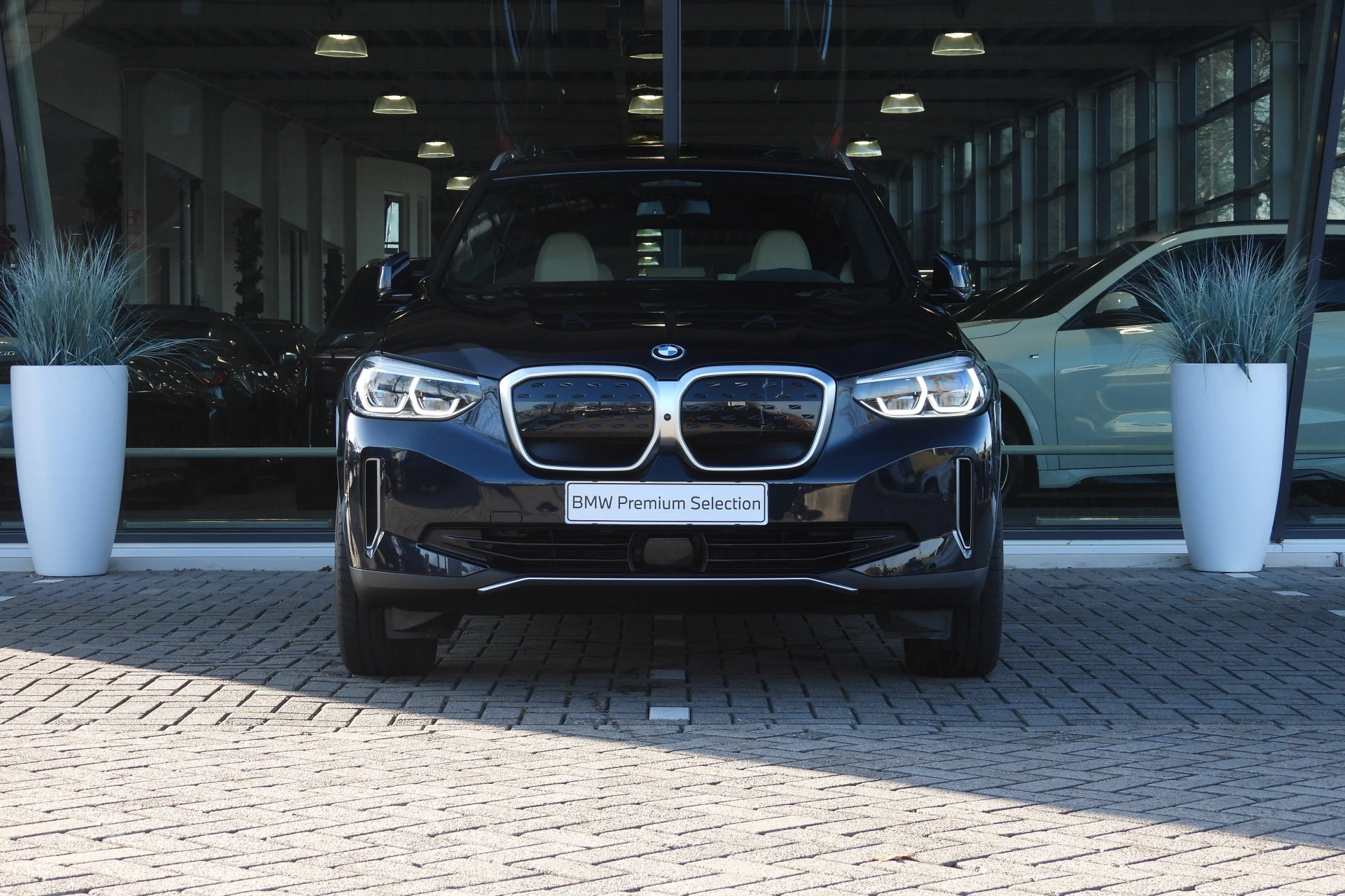 Hoofdafbeelding BMW iX3