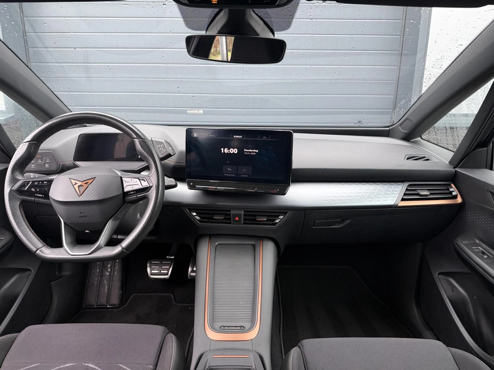 Hoofdafbeelding CUPRA Born