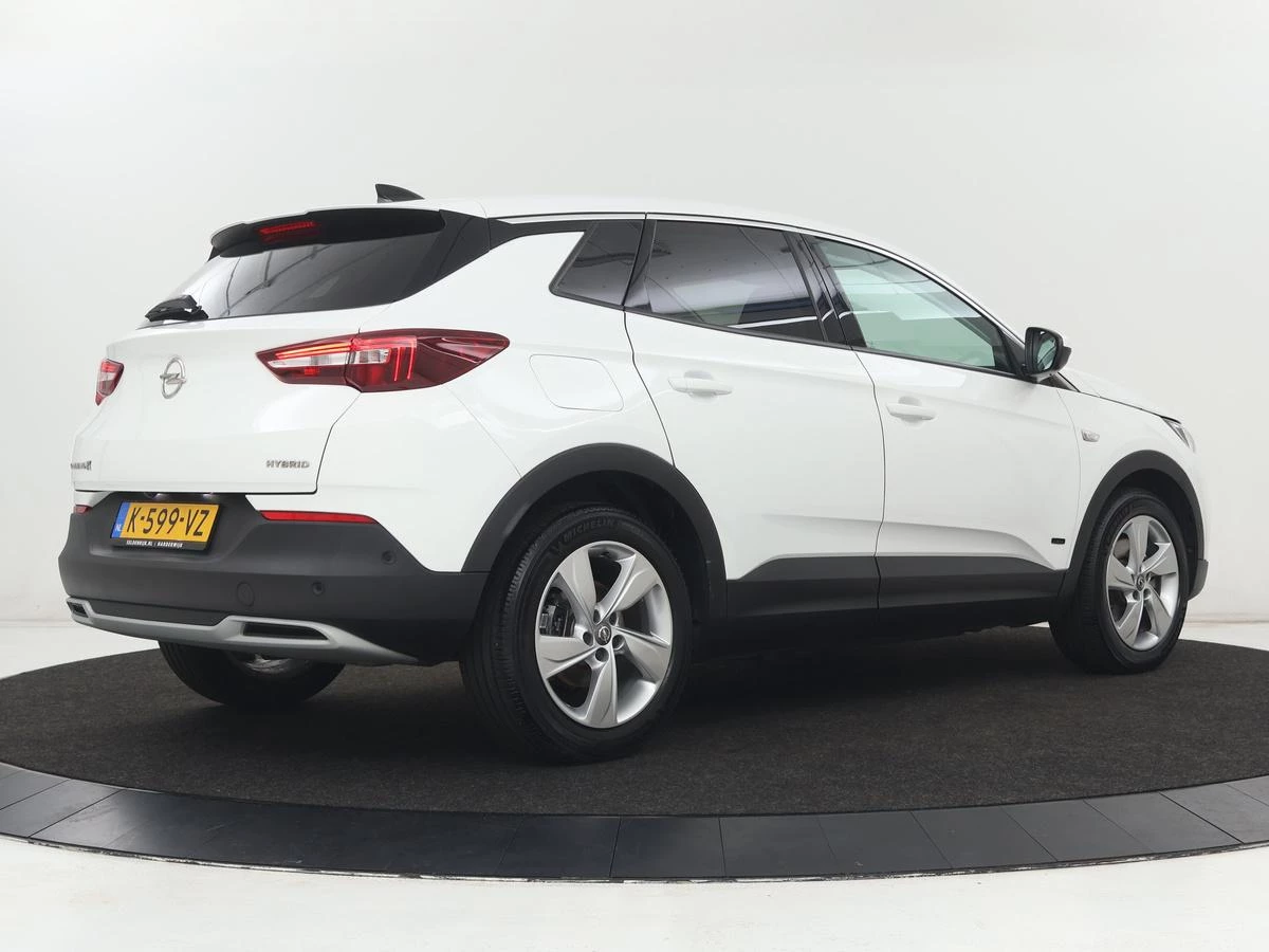 Hoofdafbeelding Opel Grandland X