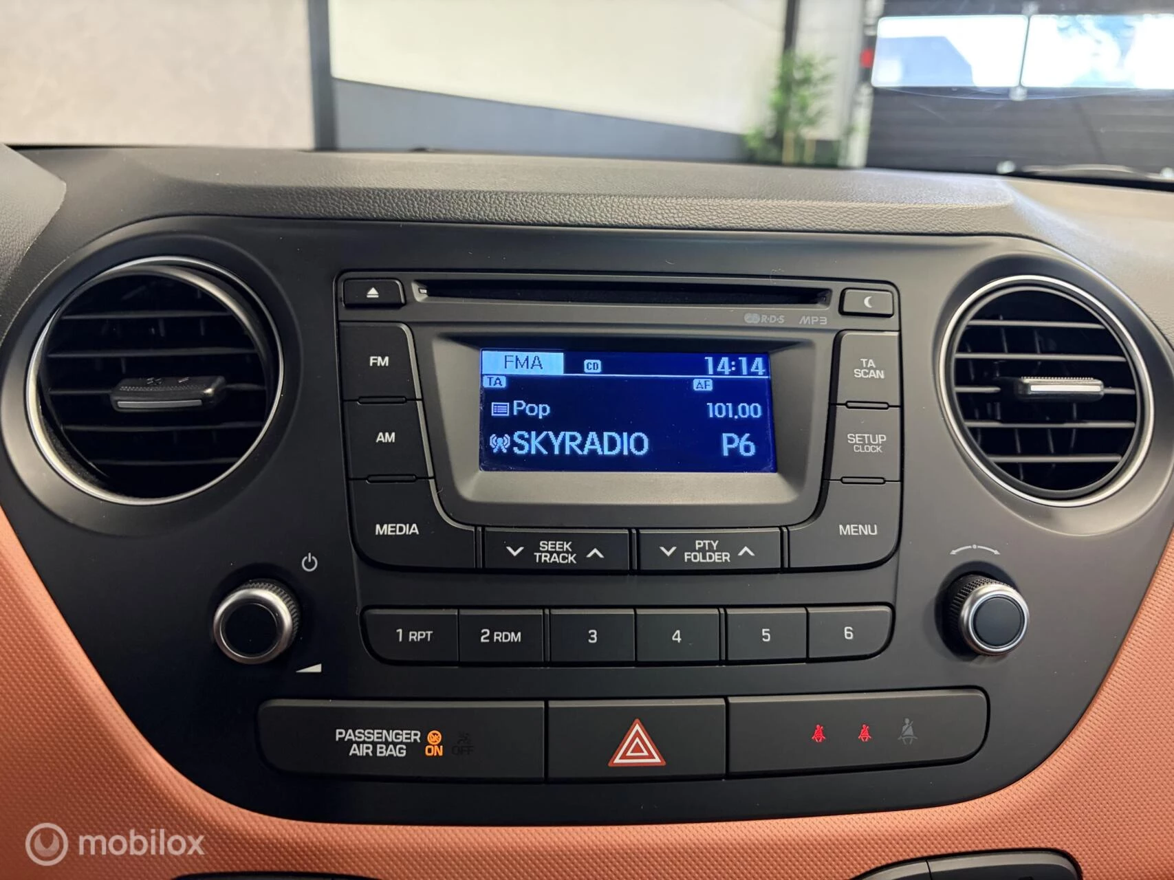 Hoofdafbeelding Hyundai i10