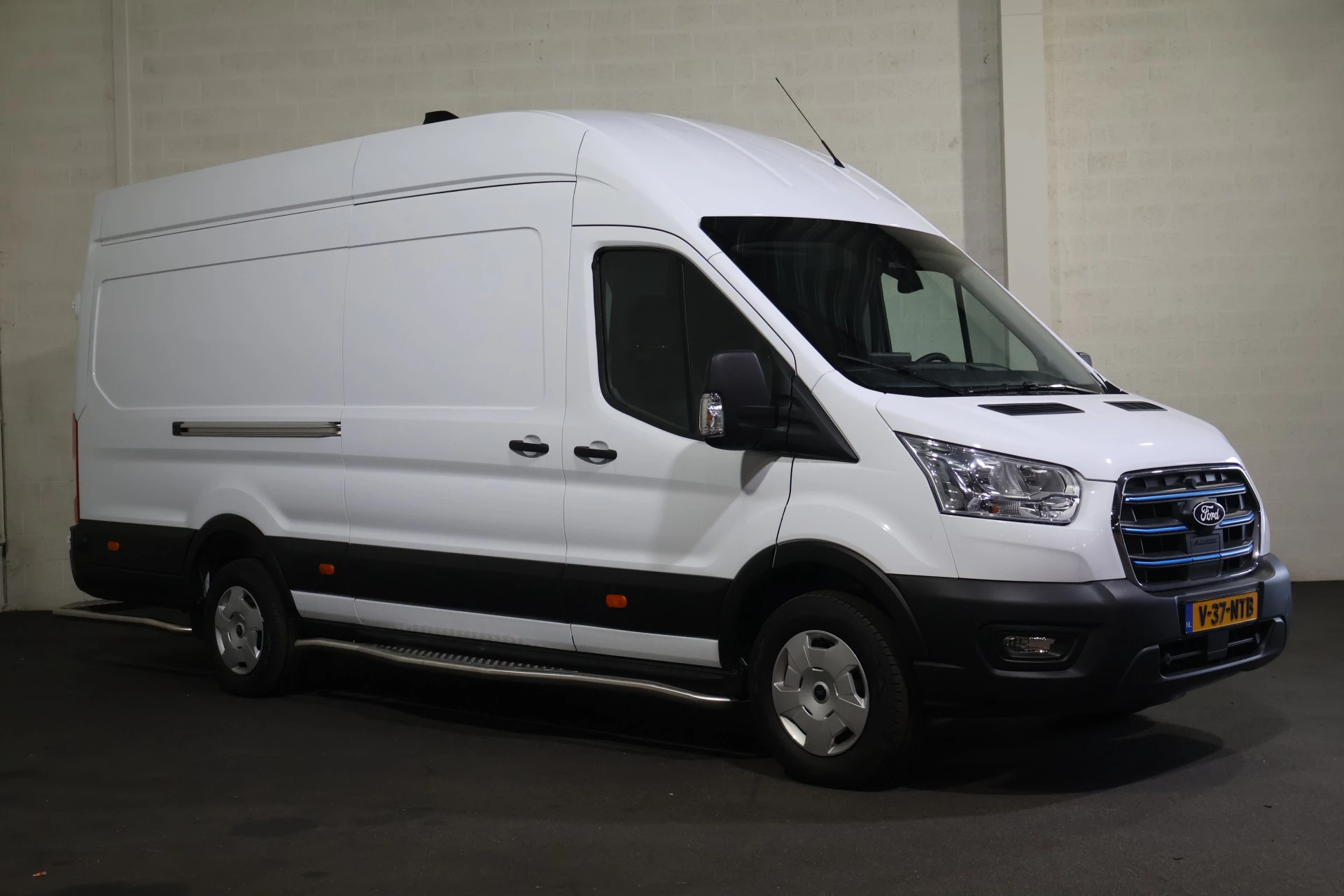 Hoofdafbeelding Ford E-Transit