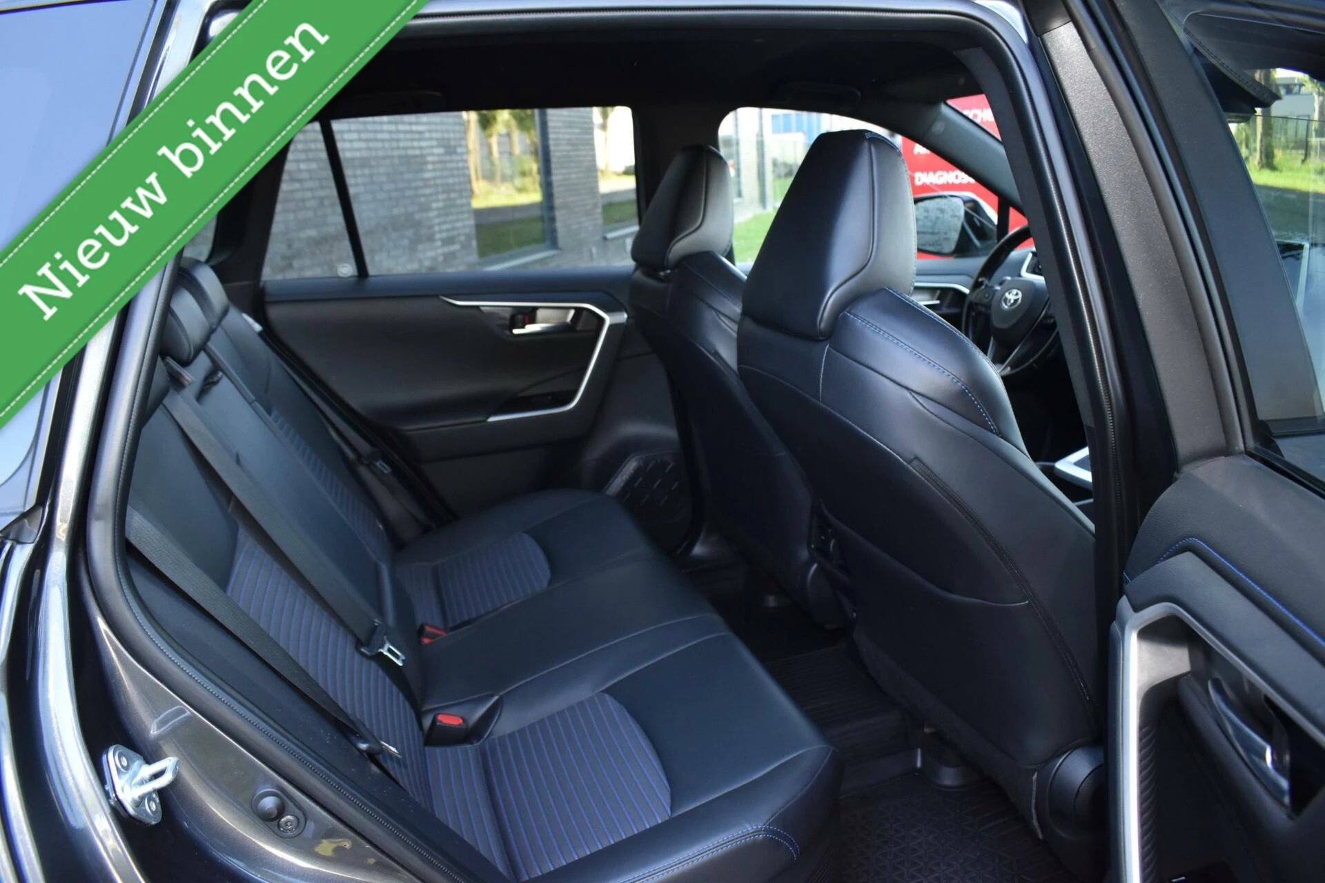 Hoofdafbeelding Toyota RAV4