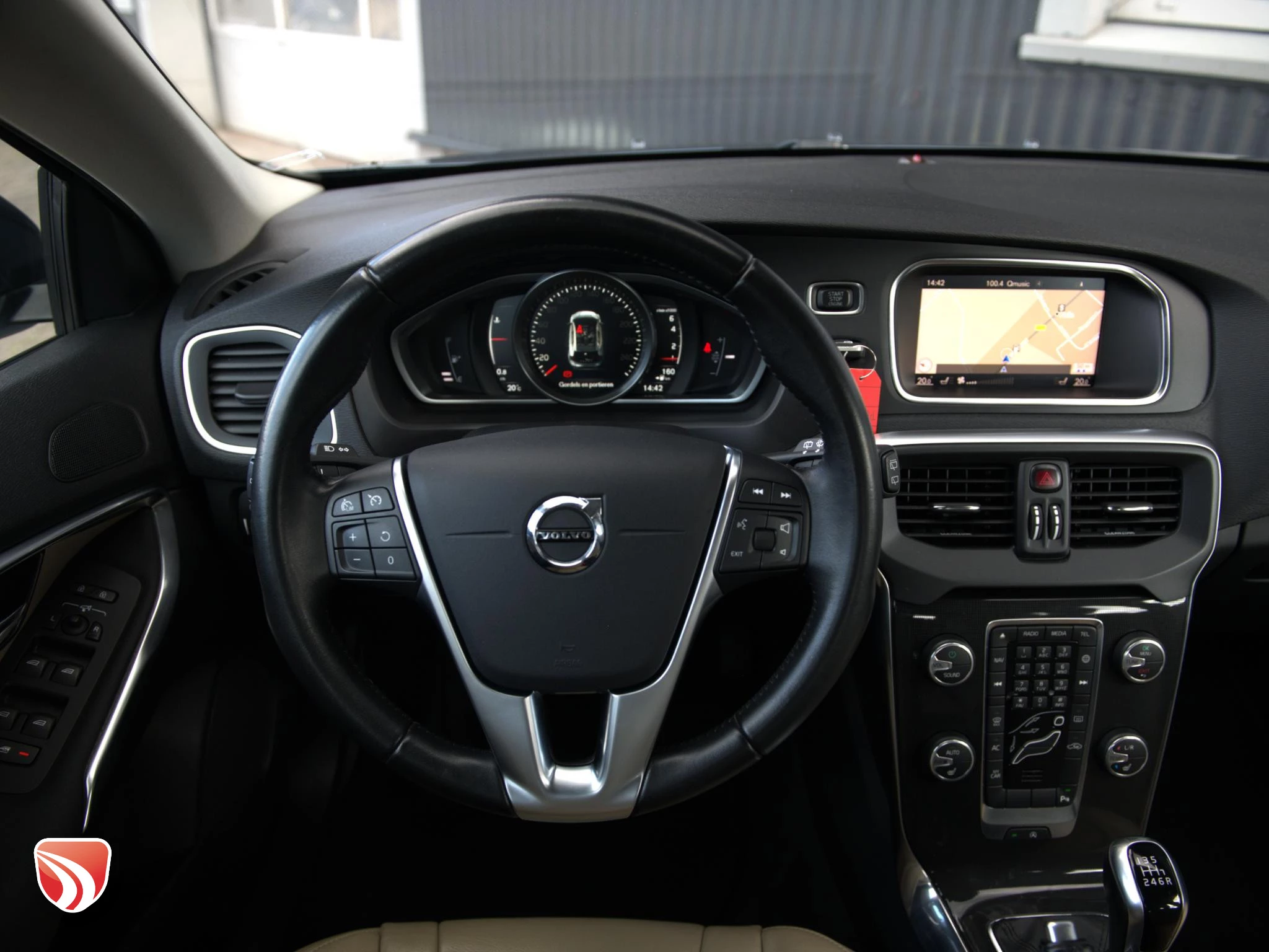 Hoofdafbeelding Volvo V40