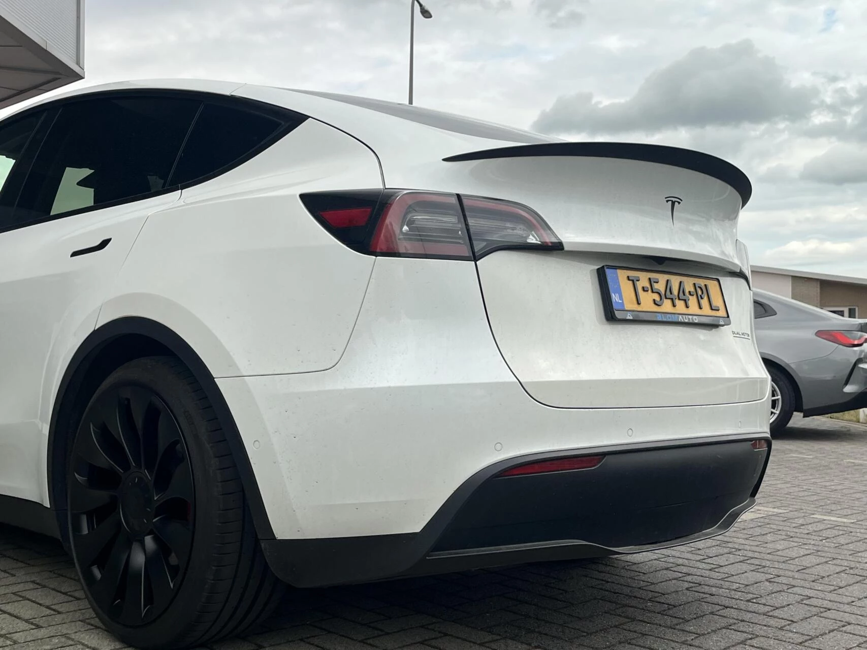 Hoofdafbeelding Tesla Model Y