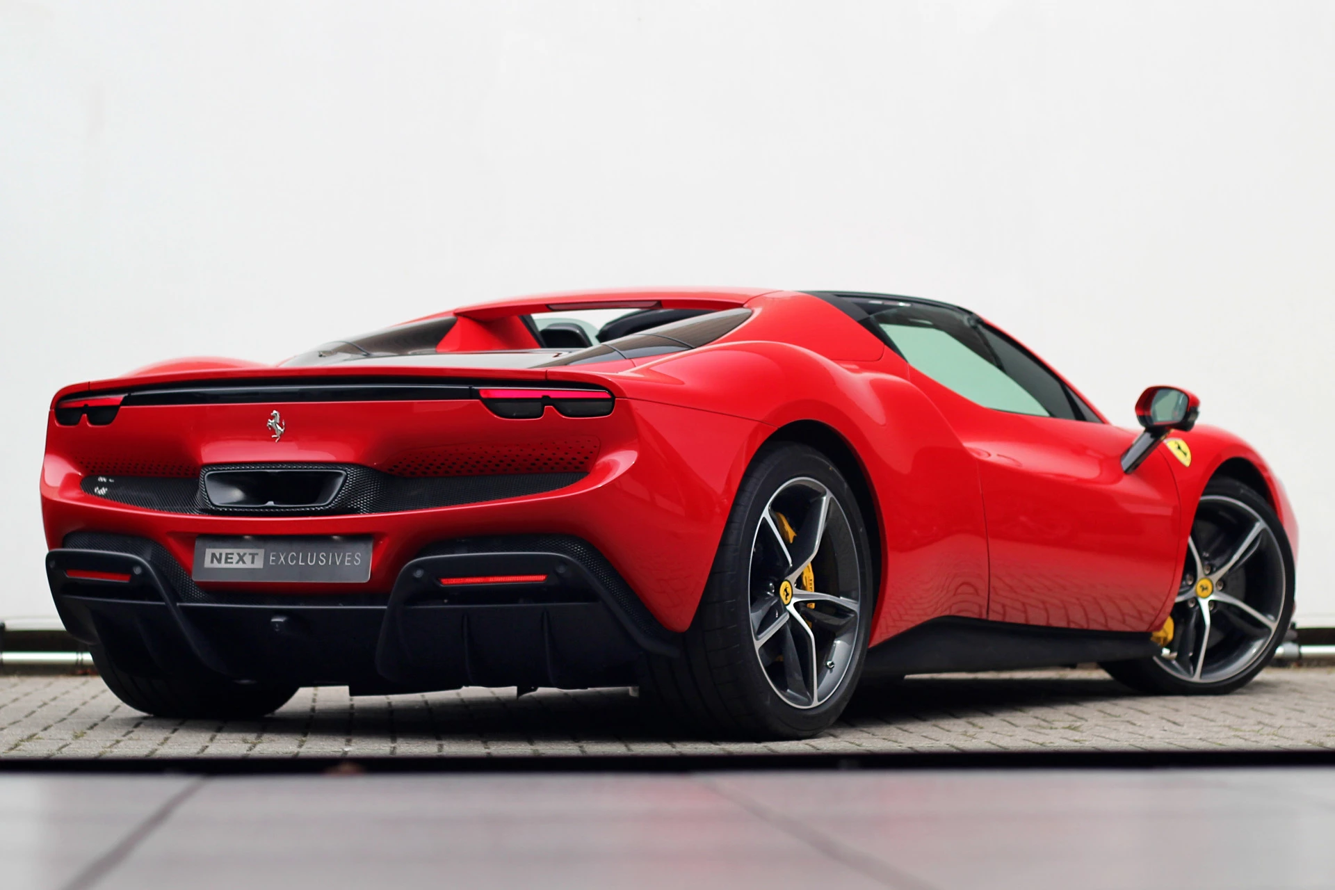 Hoofdafbeelding Ferrari 296