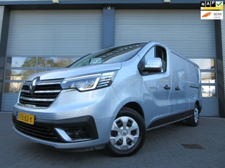 Renault Trafic 2.0 dCi L2, 131pk, LED, 2xSchuifdeur, Navigatie, 3-Zits.