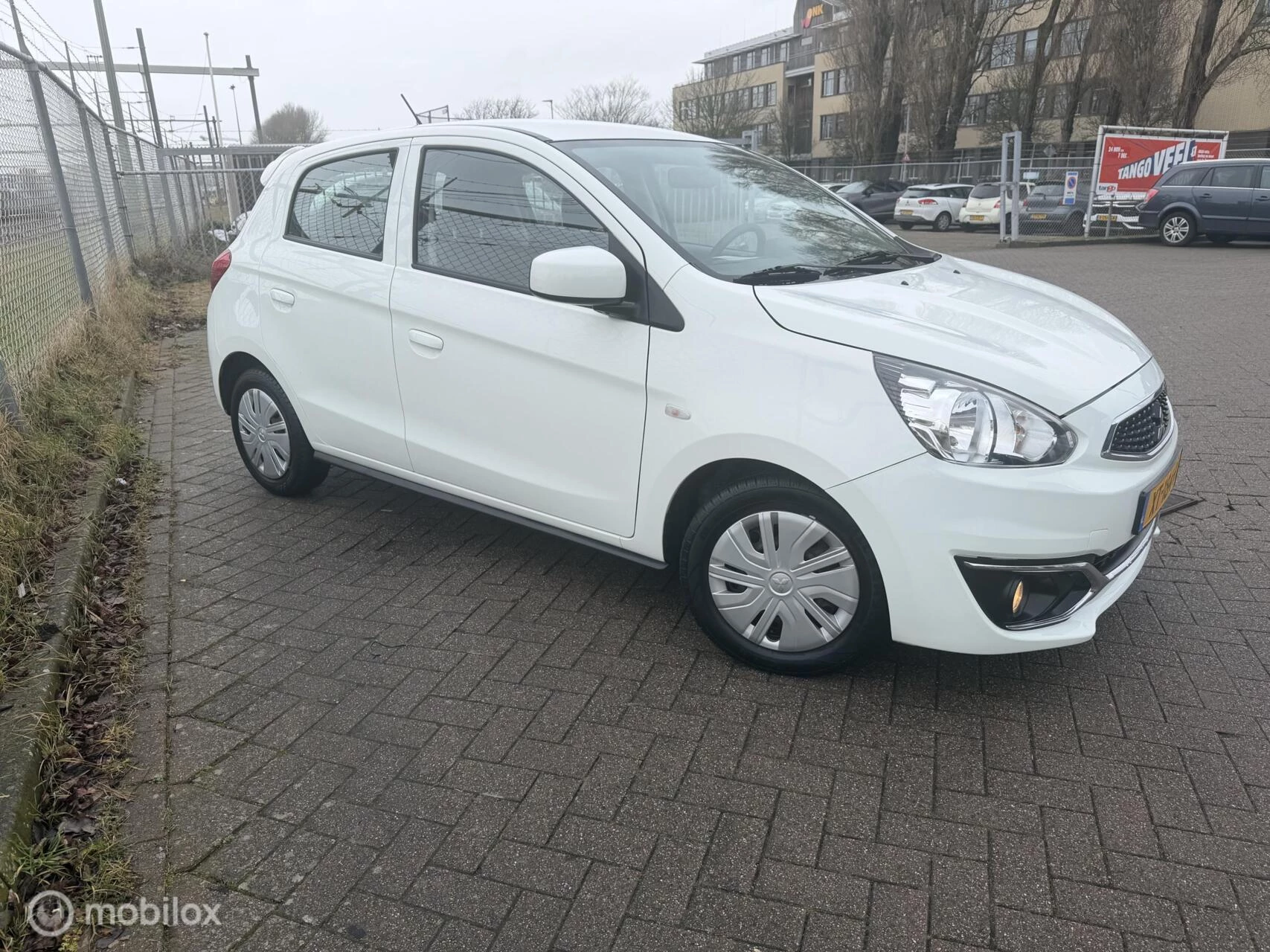 Hoofdafbeelding Mitsubishi Space Star