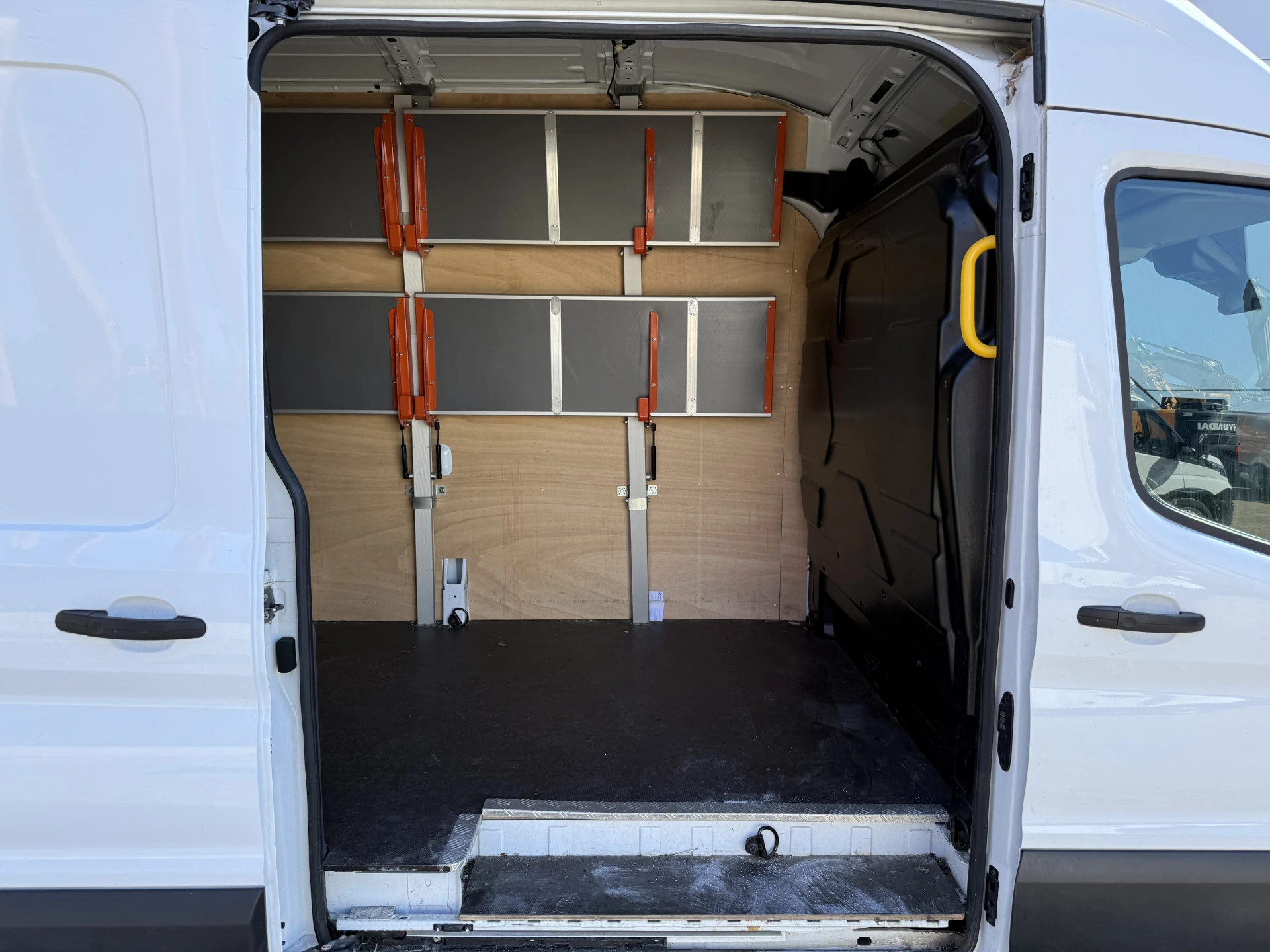 Hoofdafbeelding Ford E-Transit