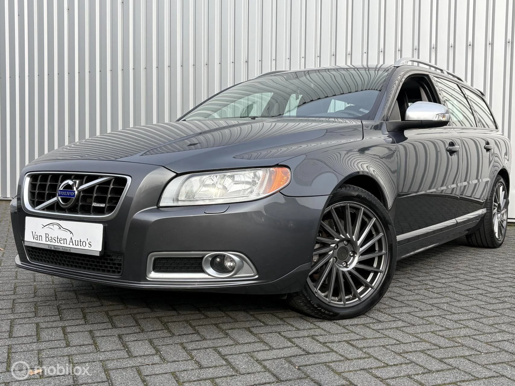 Hoofdafbeelding Volvo V70