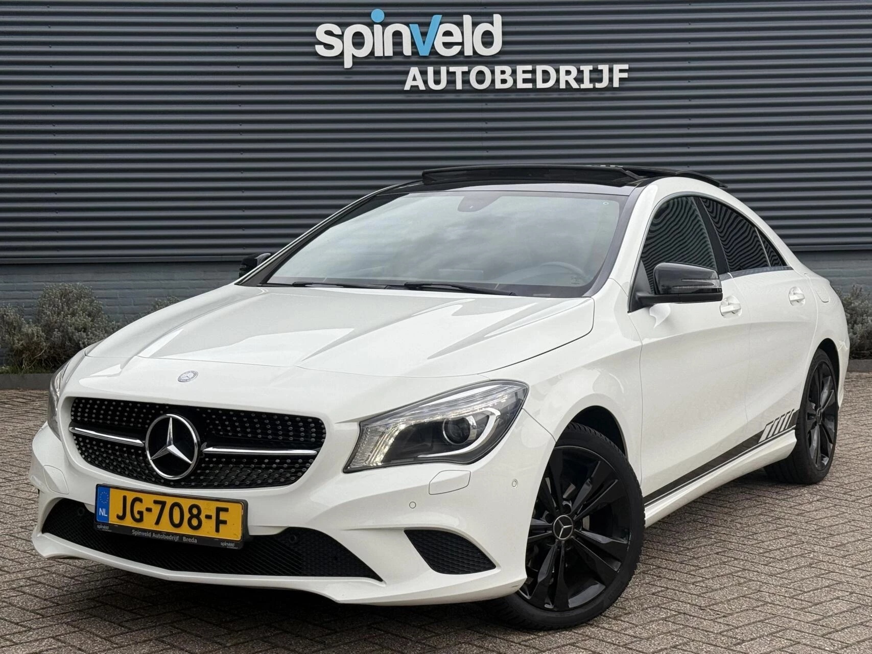 Hoofdafbeelding Mercedes-Benz CLA