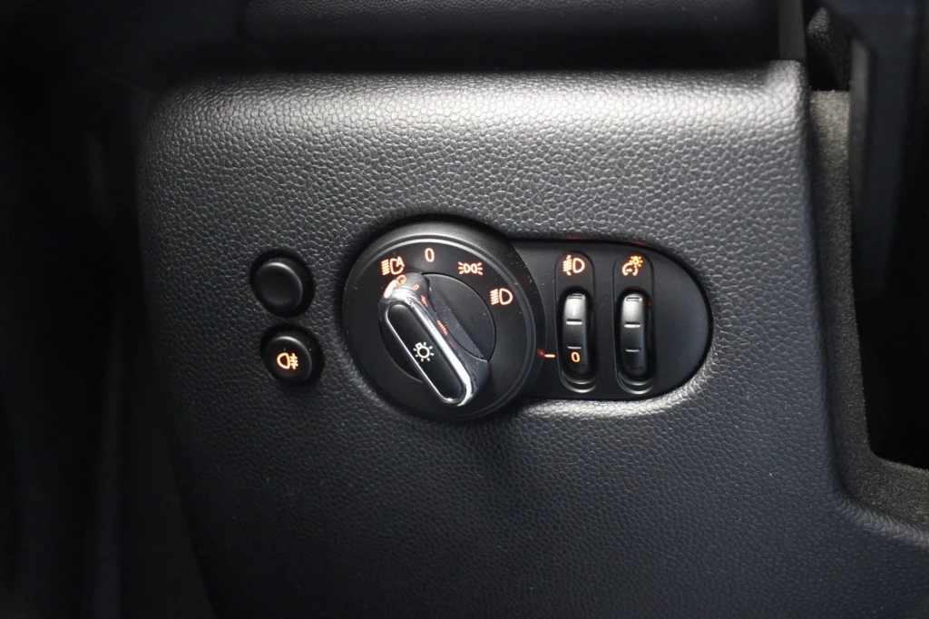 Hoofdafbeelding MINI One