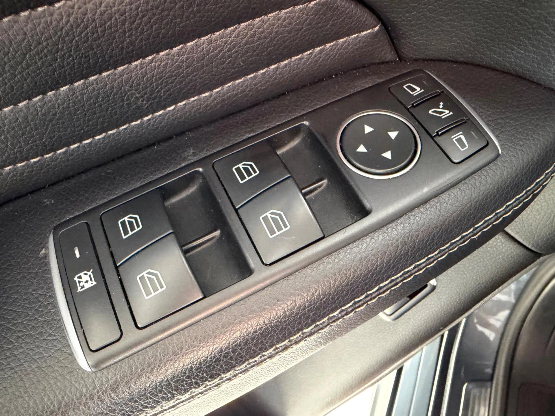 Hoofdafbeelding Mercedes-Benz ML