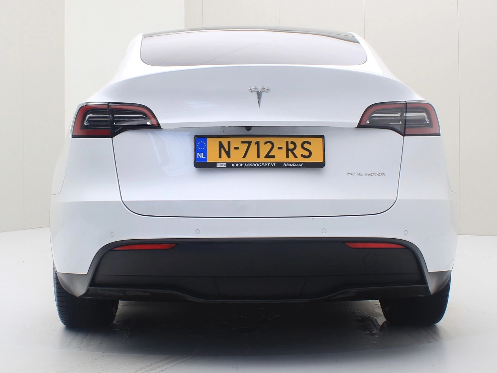 Hoofdafbeelding Tesla Model Y