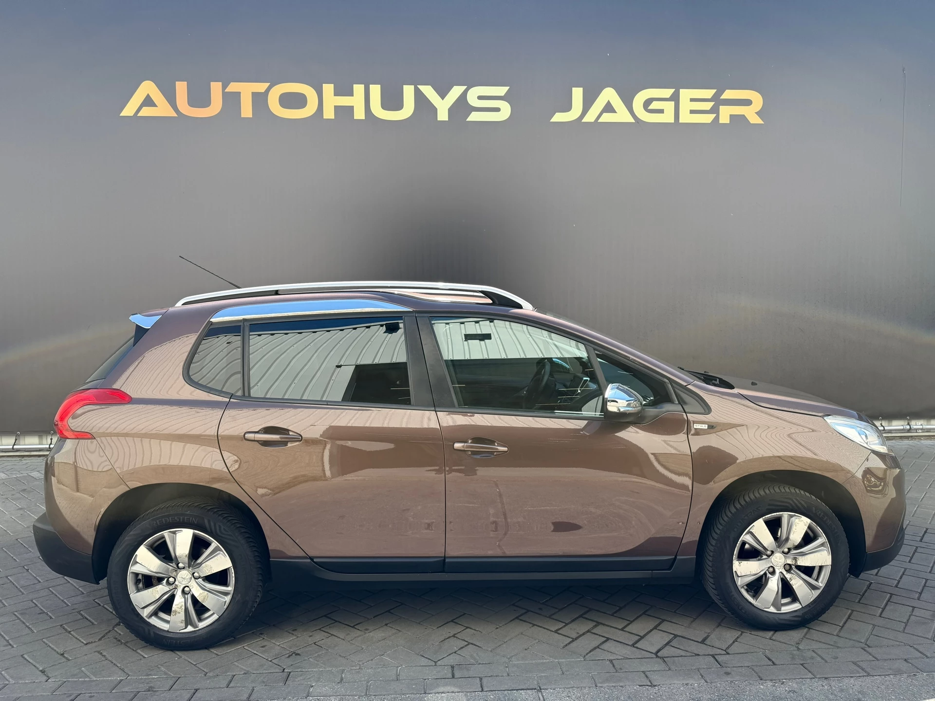 Hoofdafbeelding Peugeot 2008